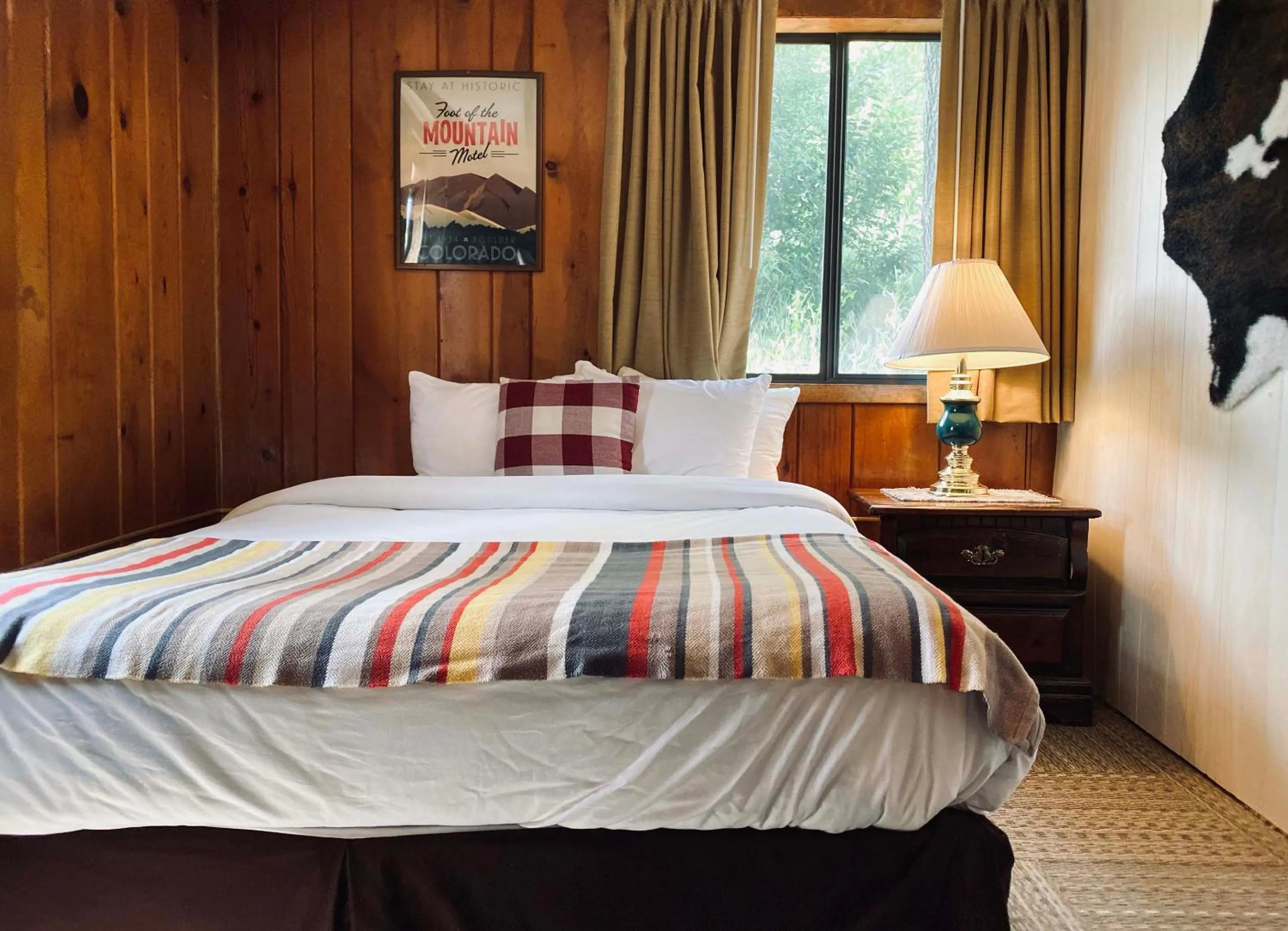 Flagstaff Suite in Foot of the Mountain Motel