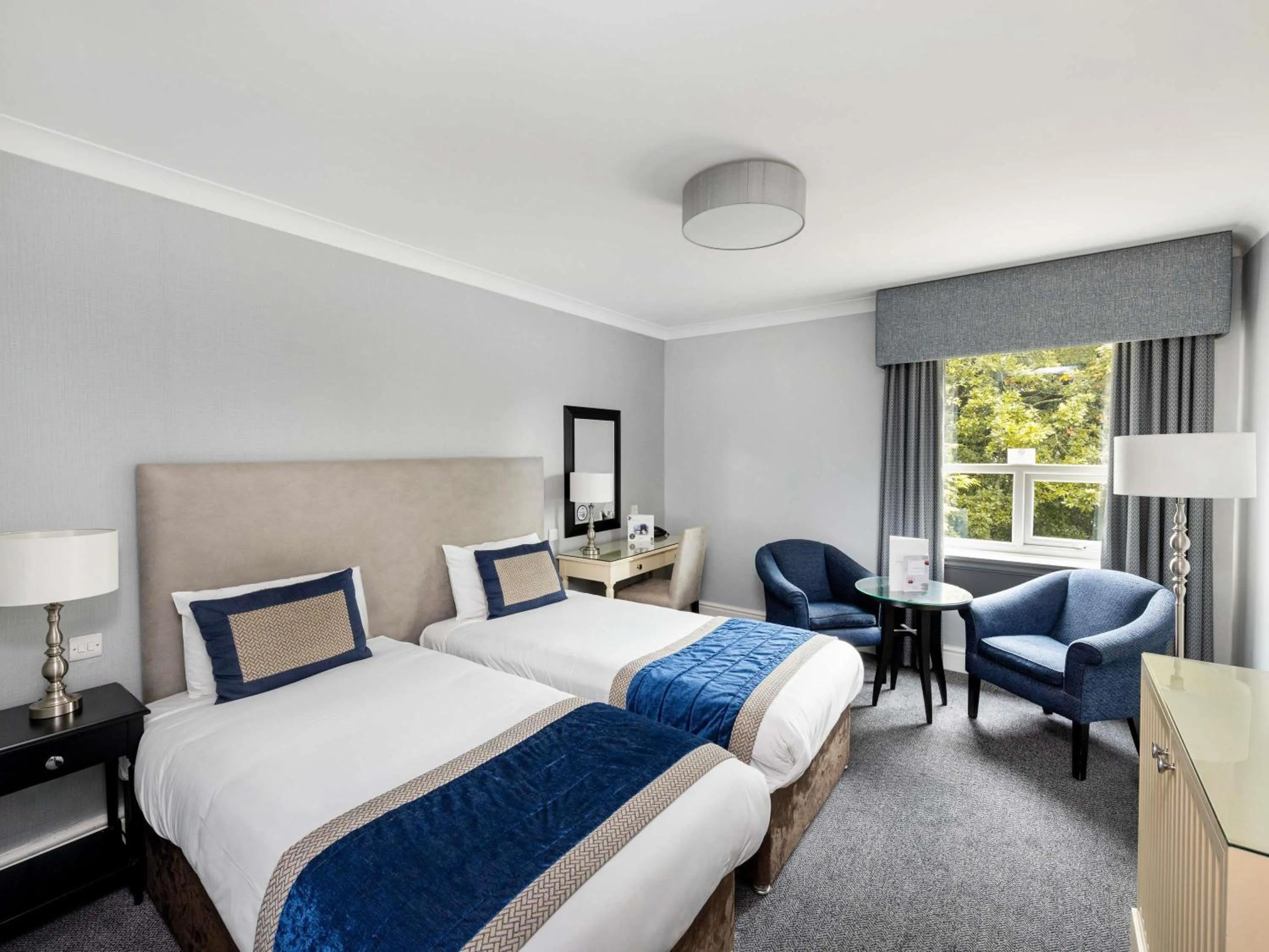 Classic Twin Room  in Mercure Manchester Norton Grange Hotel & Spa