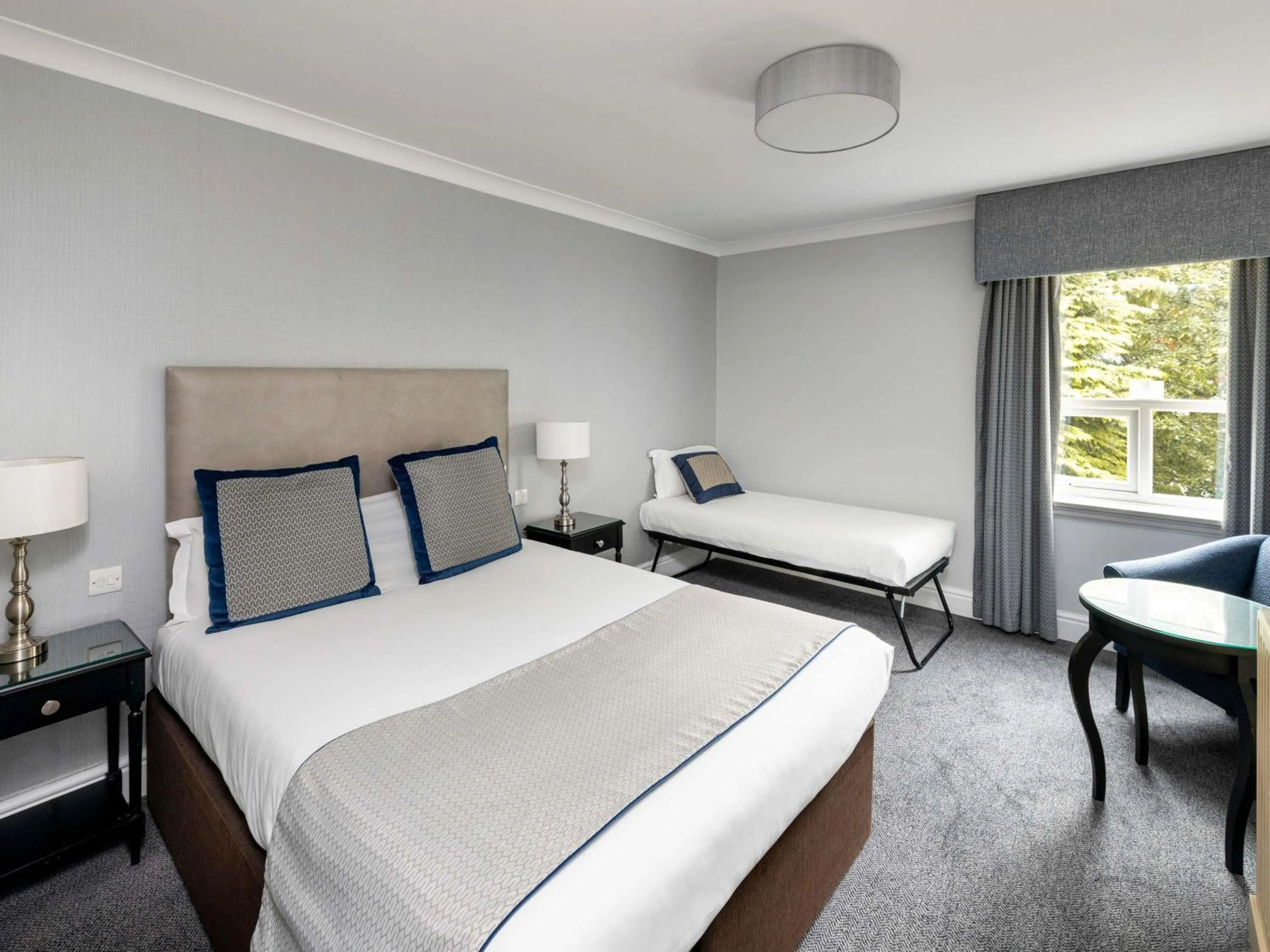 Triple Family Room in Mercure Manchester Norton Grange Hotel & Spa