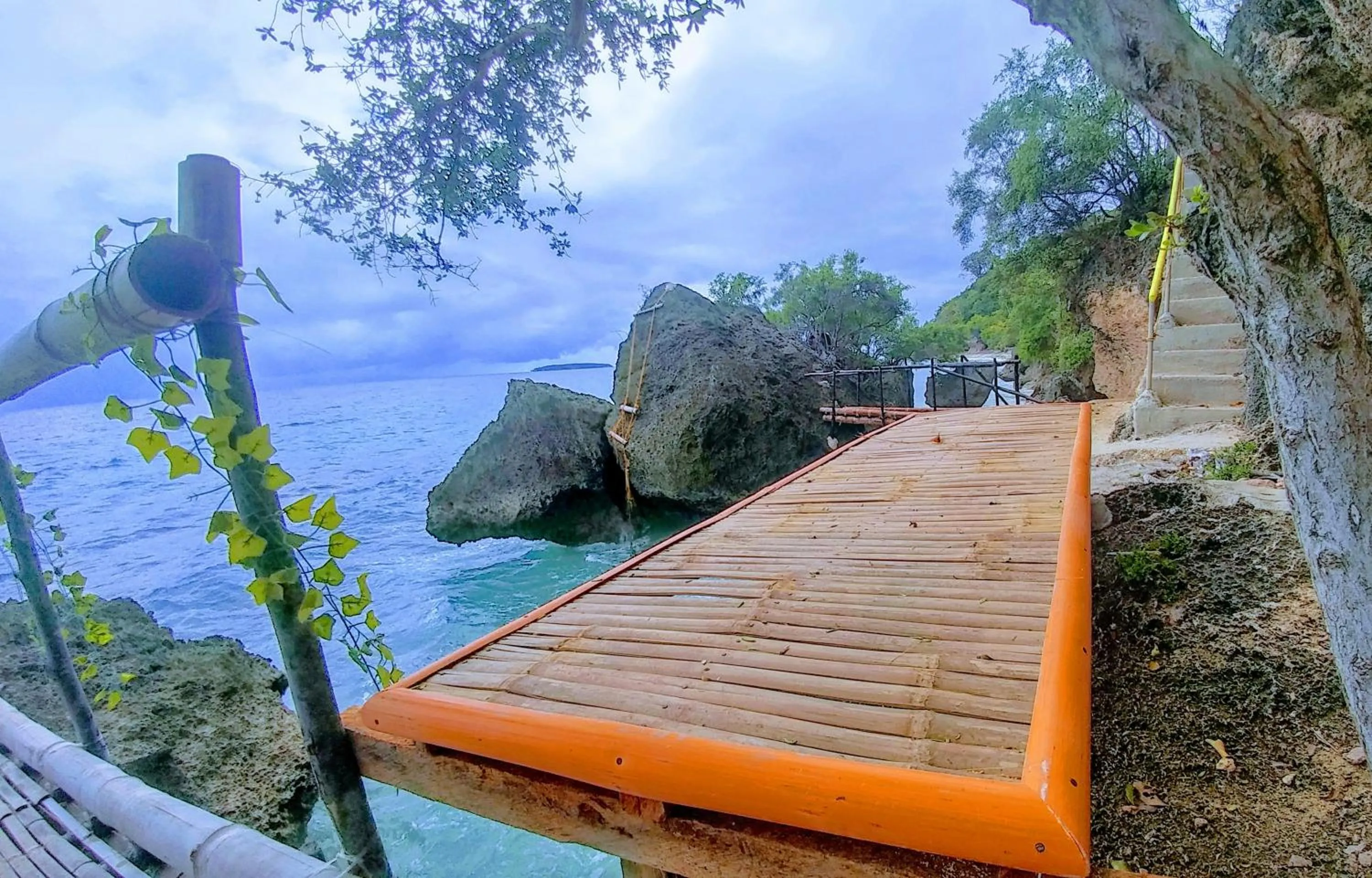 Junior Suite with Sea View in Stay N Save B&B