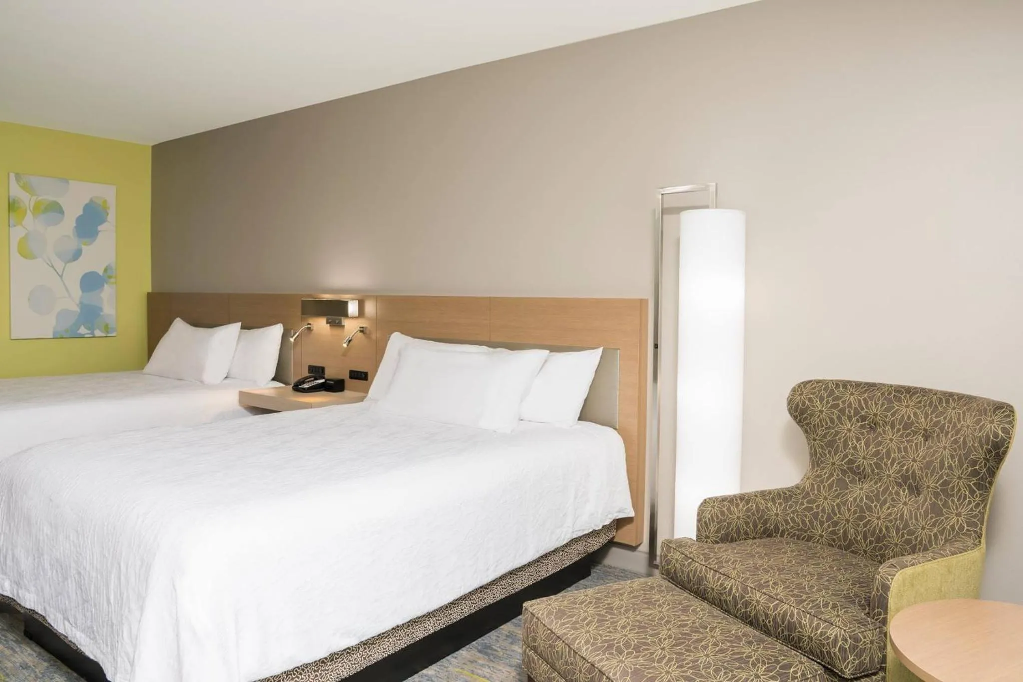 Deluxe Queen Room with Two Queen Beds and Balcony in Hilton Garden Inn Grand Rapids East