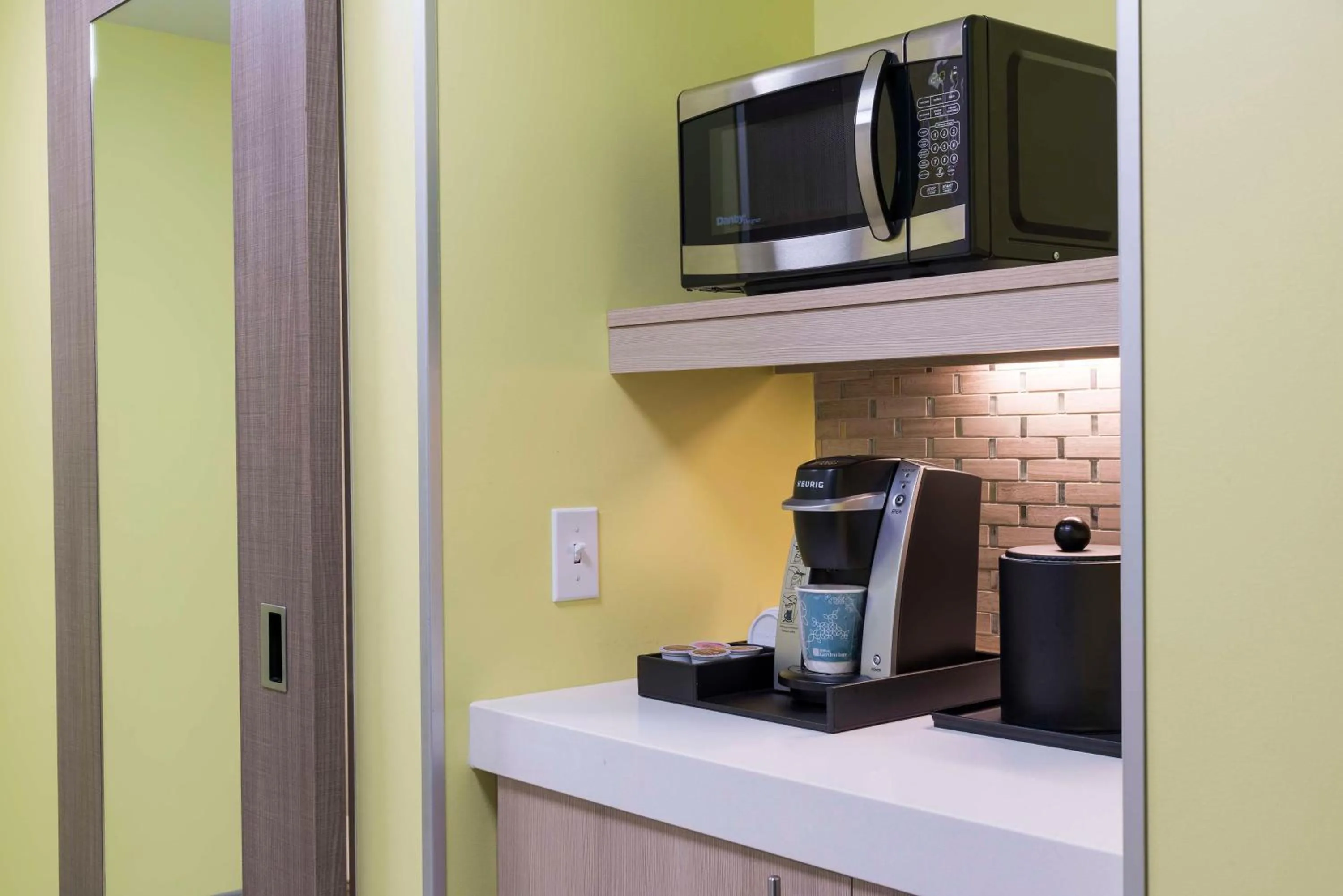 Queen Room with Two Queen Beds in Hilton Garden Inn Grand Rapids East