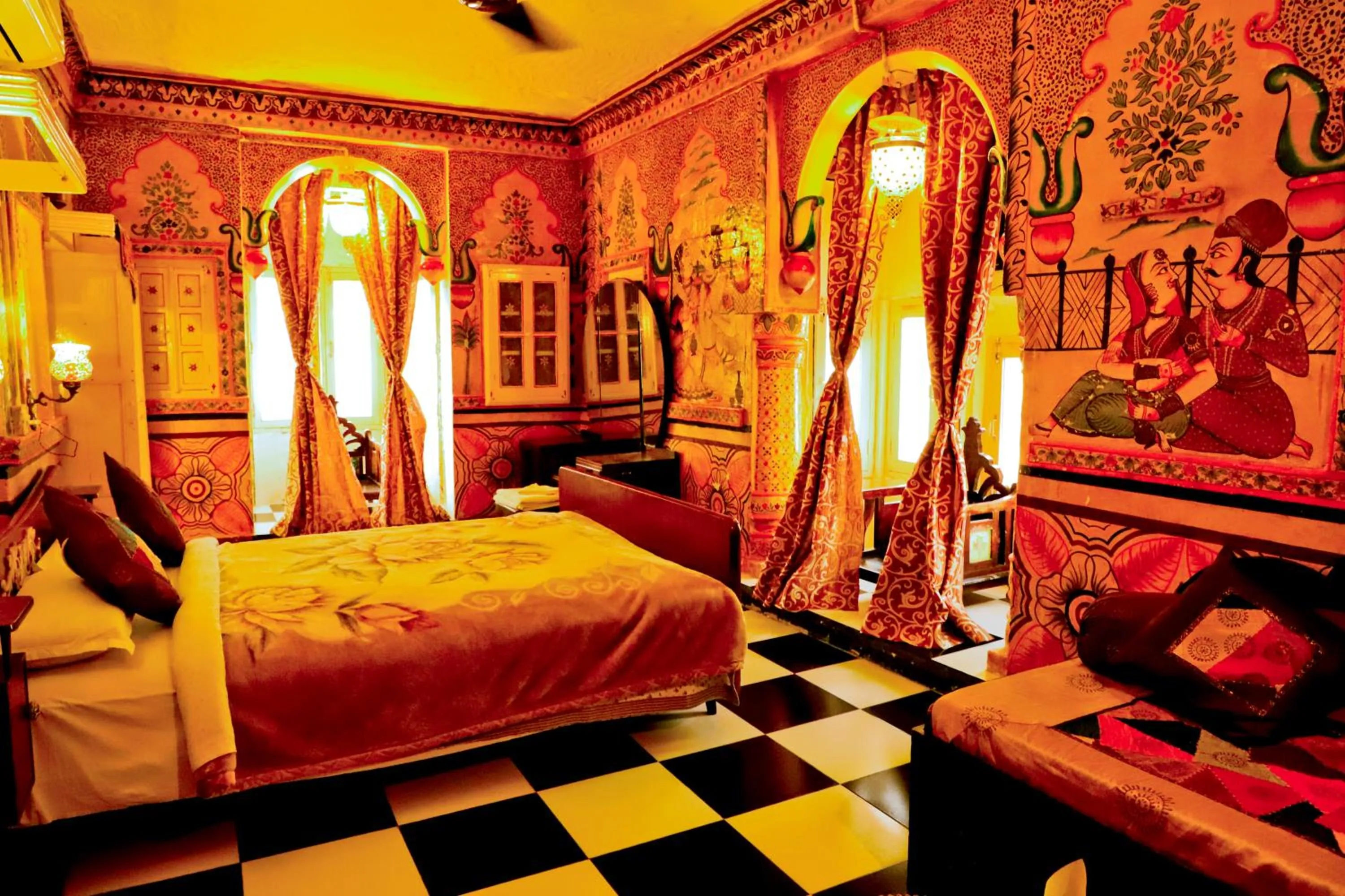 Suite in Singhvi's Haveli