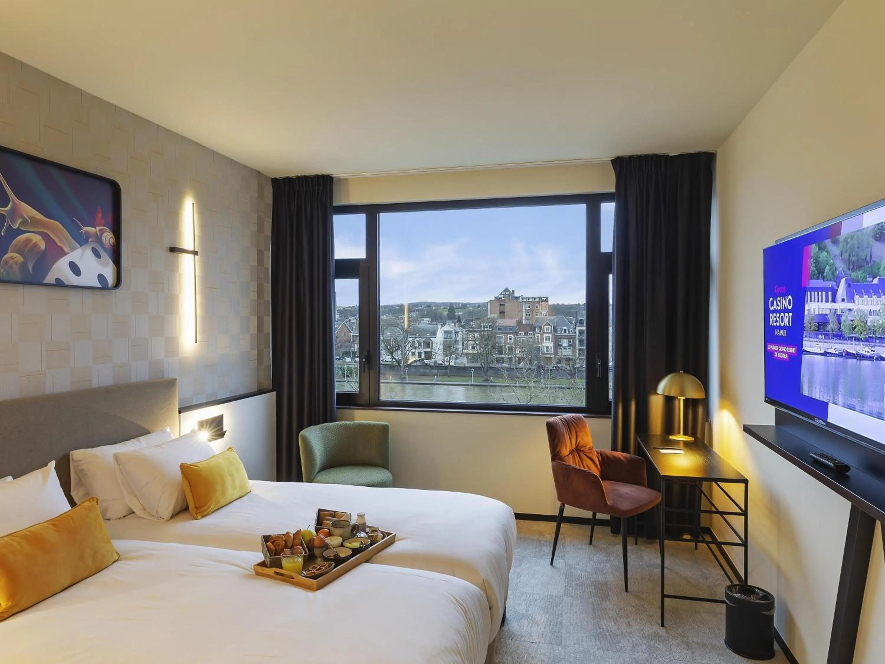 Classic Twin Room with River View in Mercure Namur Hotel