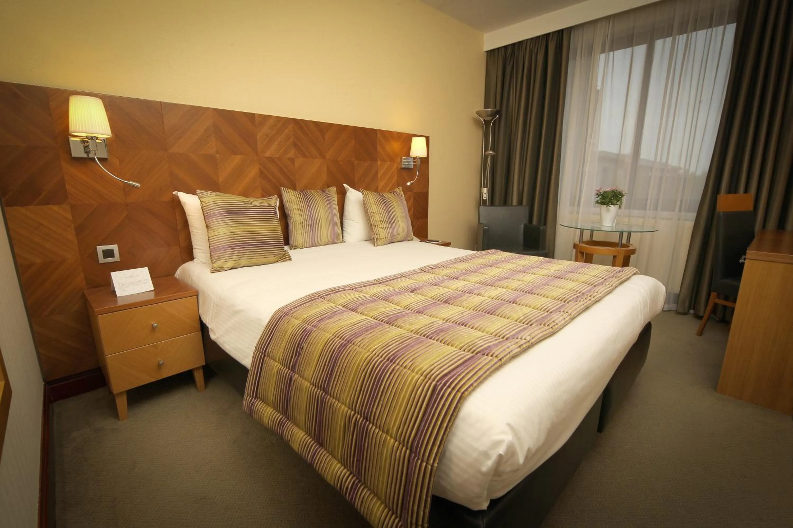 Double Room in Gresham Belson Hotel Brussels
