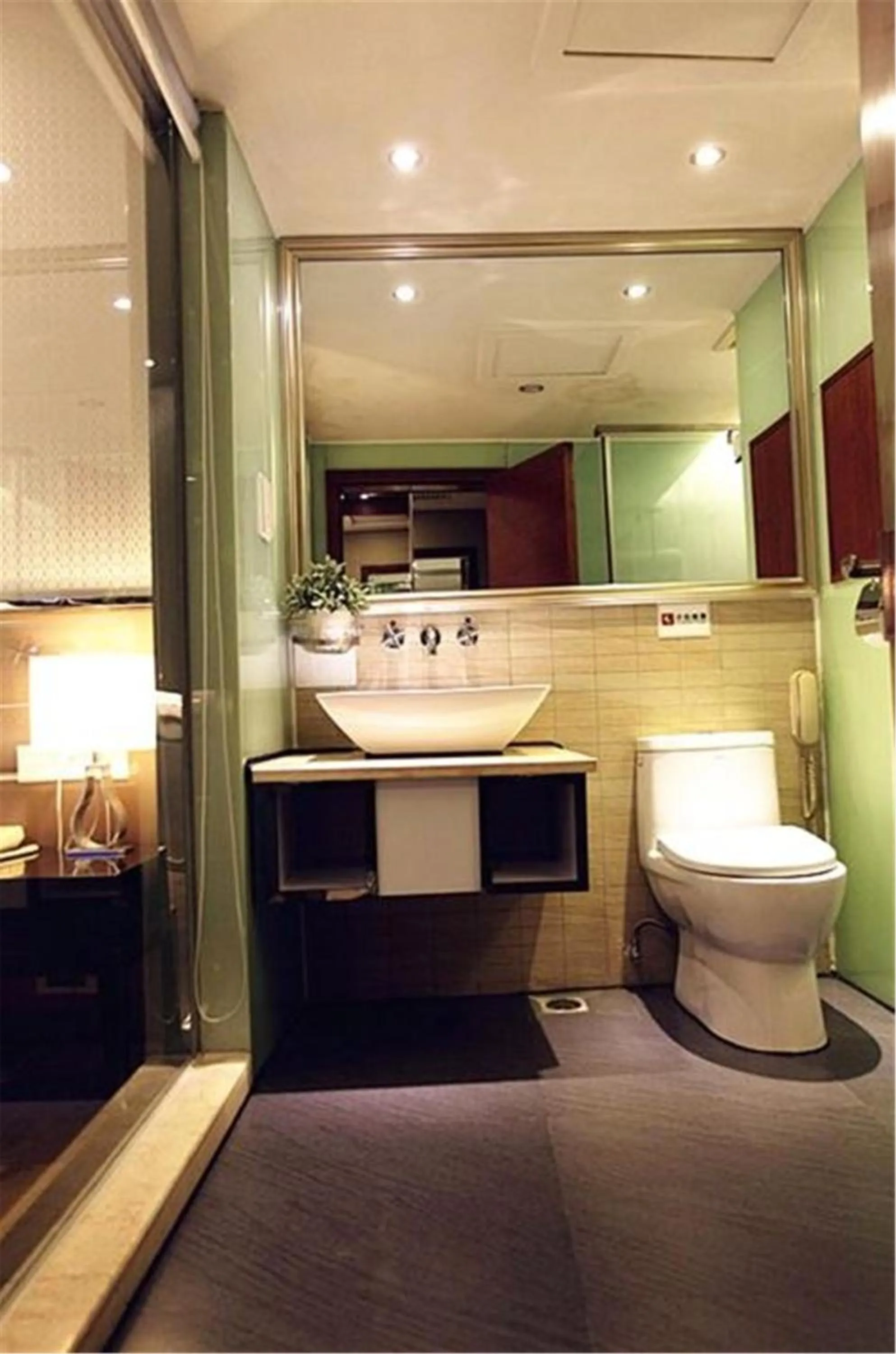 Twin Room - Non-Smoking in Ramada Meizhou