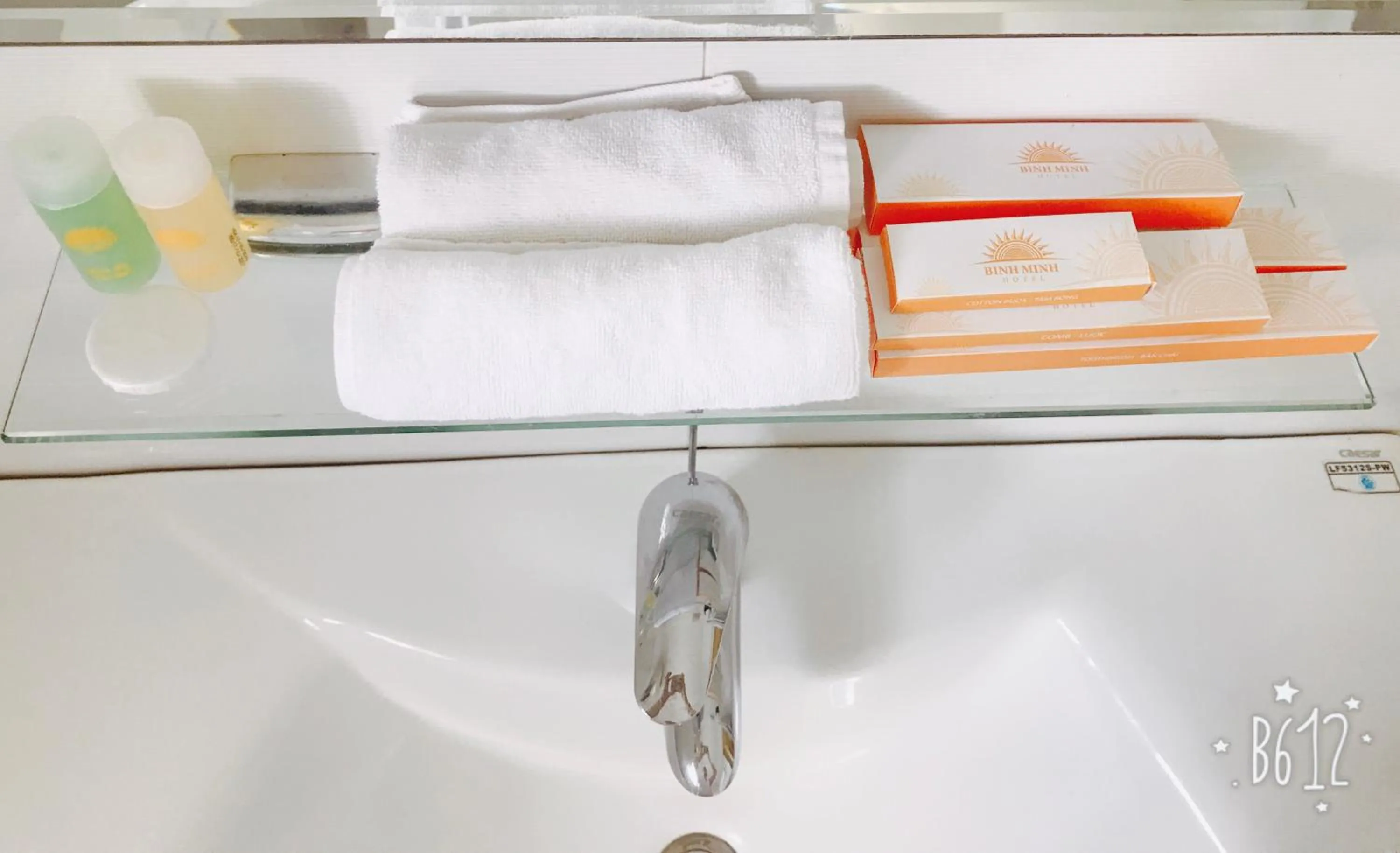 Standard Queen Room with Two Queen Beds in Binh Minh Hotel