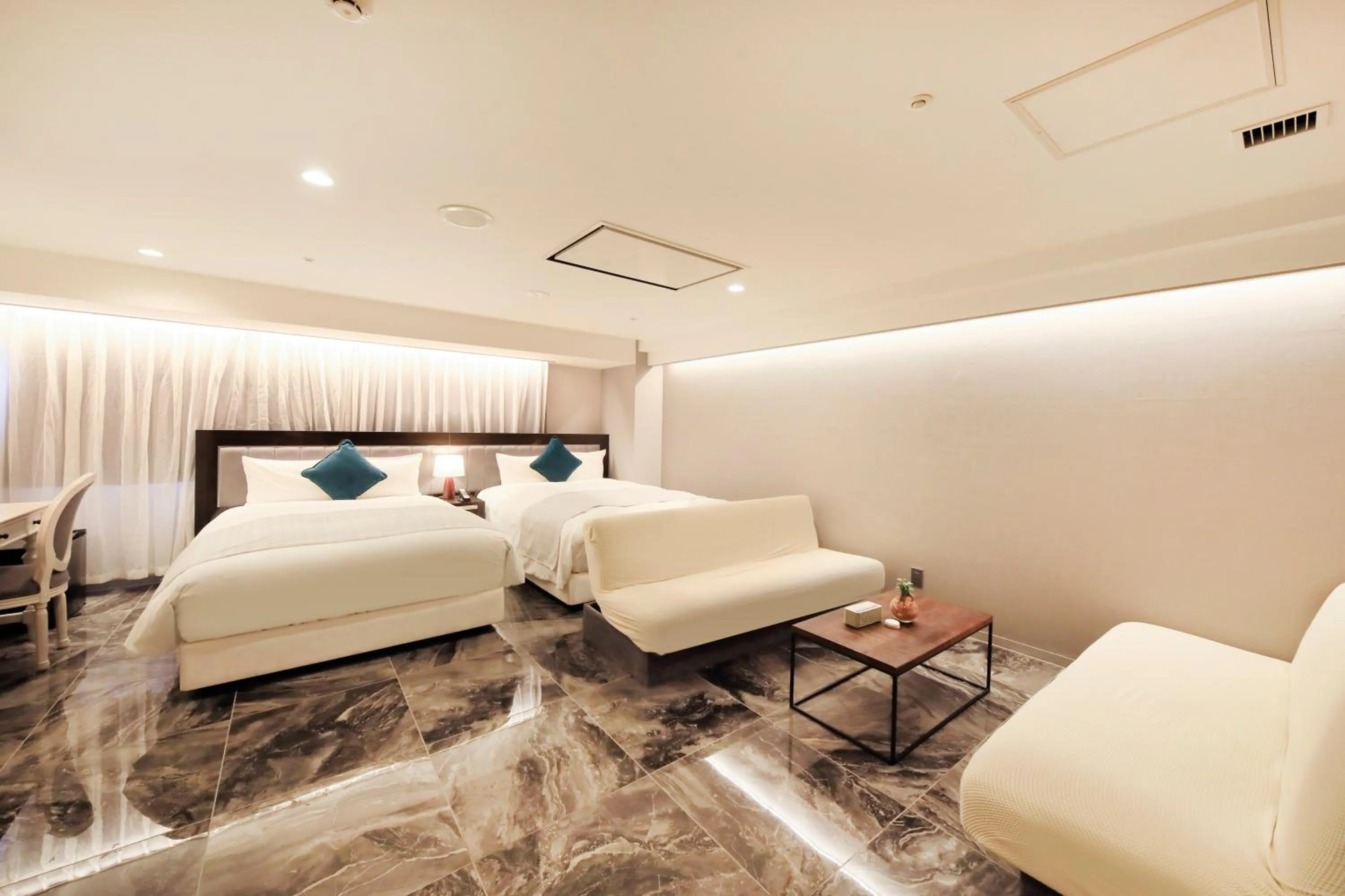 Superior Family Room - Non-Smoking in QuintessaHotel SapporoSusukino63 Relax&Spa