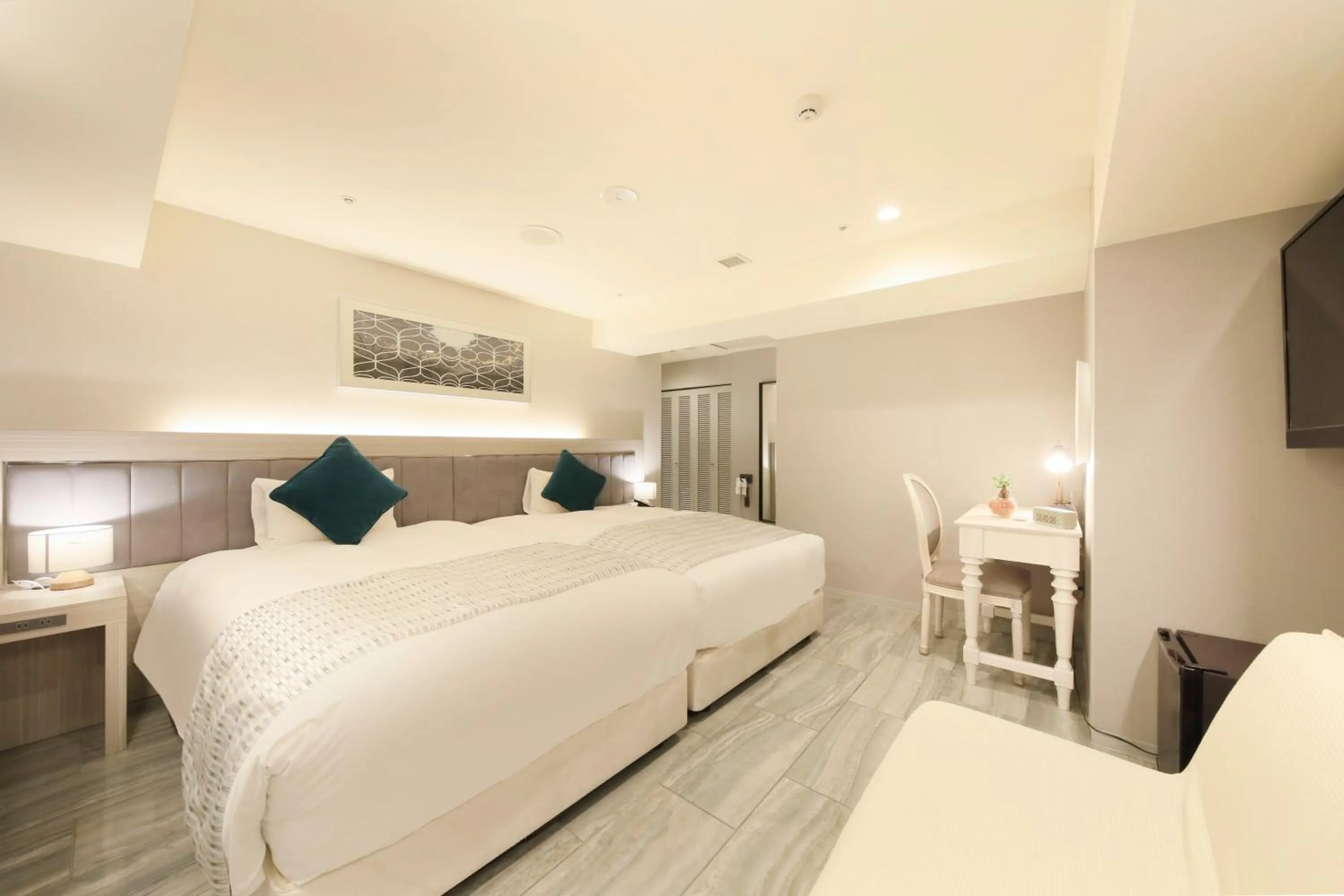 Moderate Twin Room - Non-Smoking in QuintessaHotel SapporoSusukino63 Relax&Spa