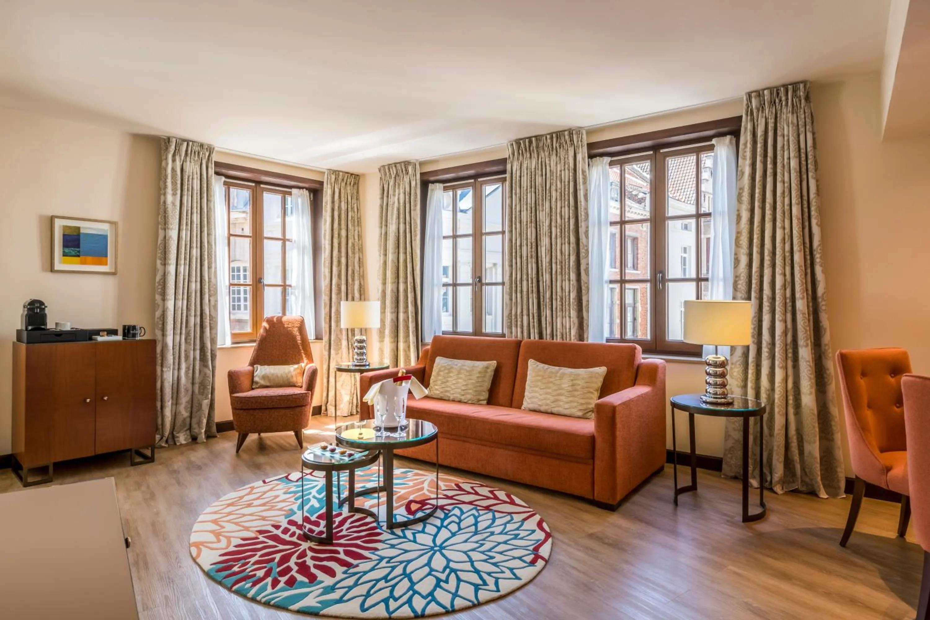 Suite with City View in Warwick Grand-Place Brussels