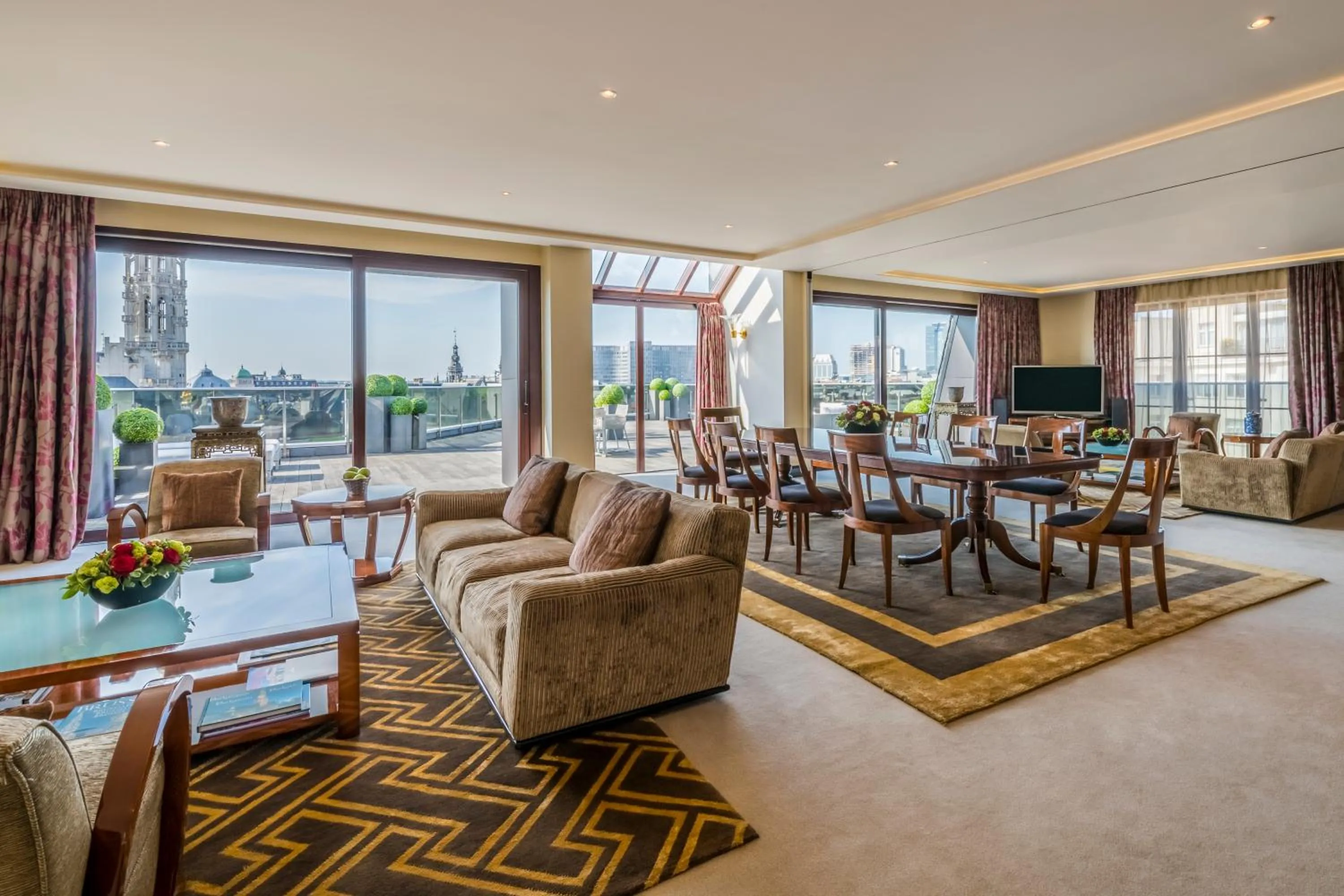 Presidential Suite in Warwick Grand-Place Brussels