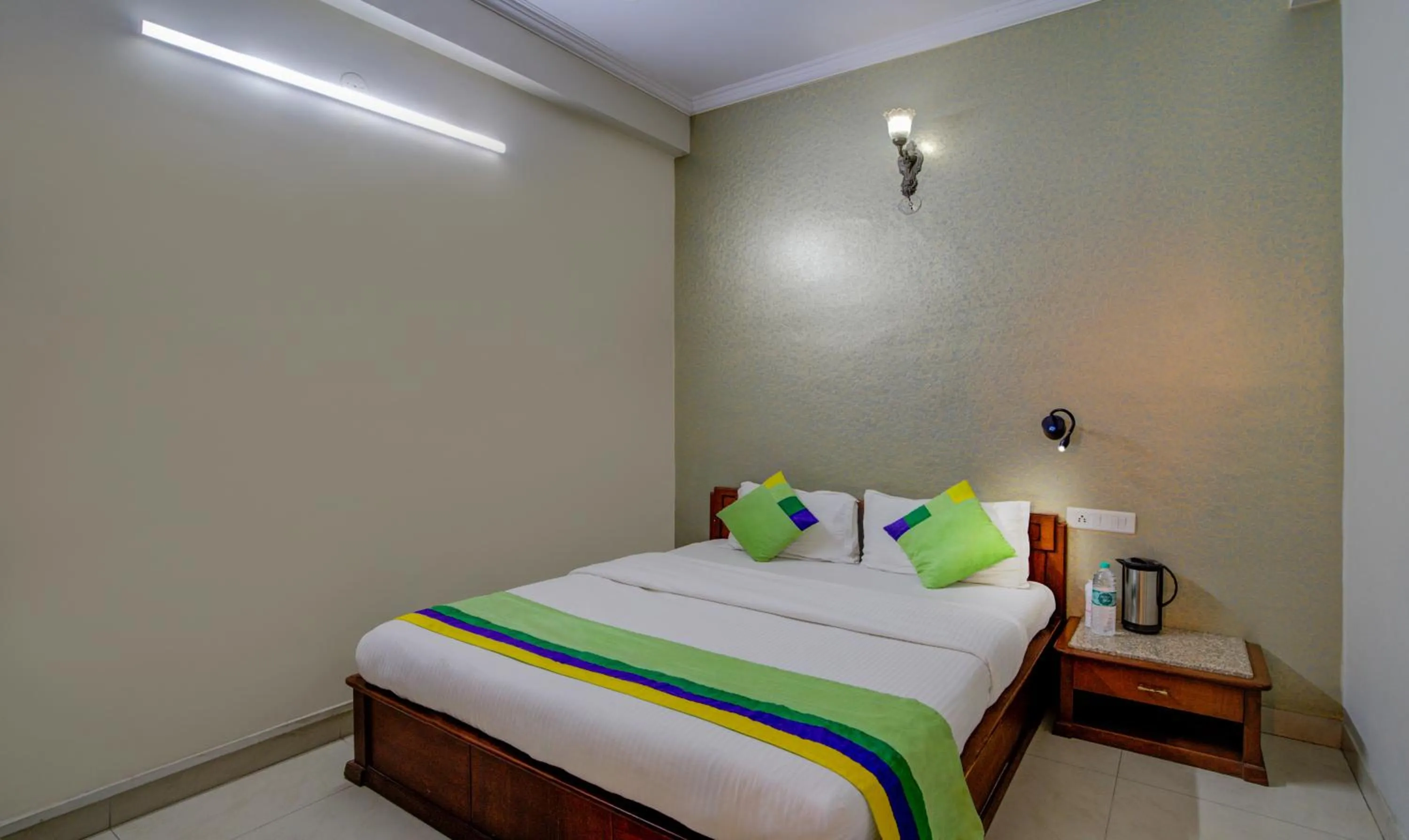 Economy Double Room - single occupancy in Treebo Bliss