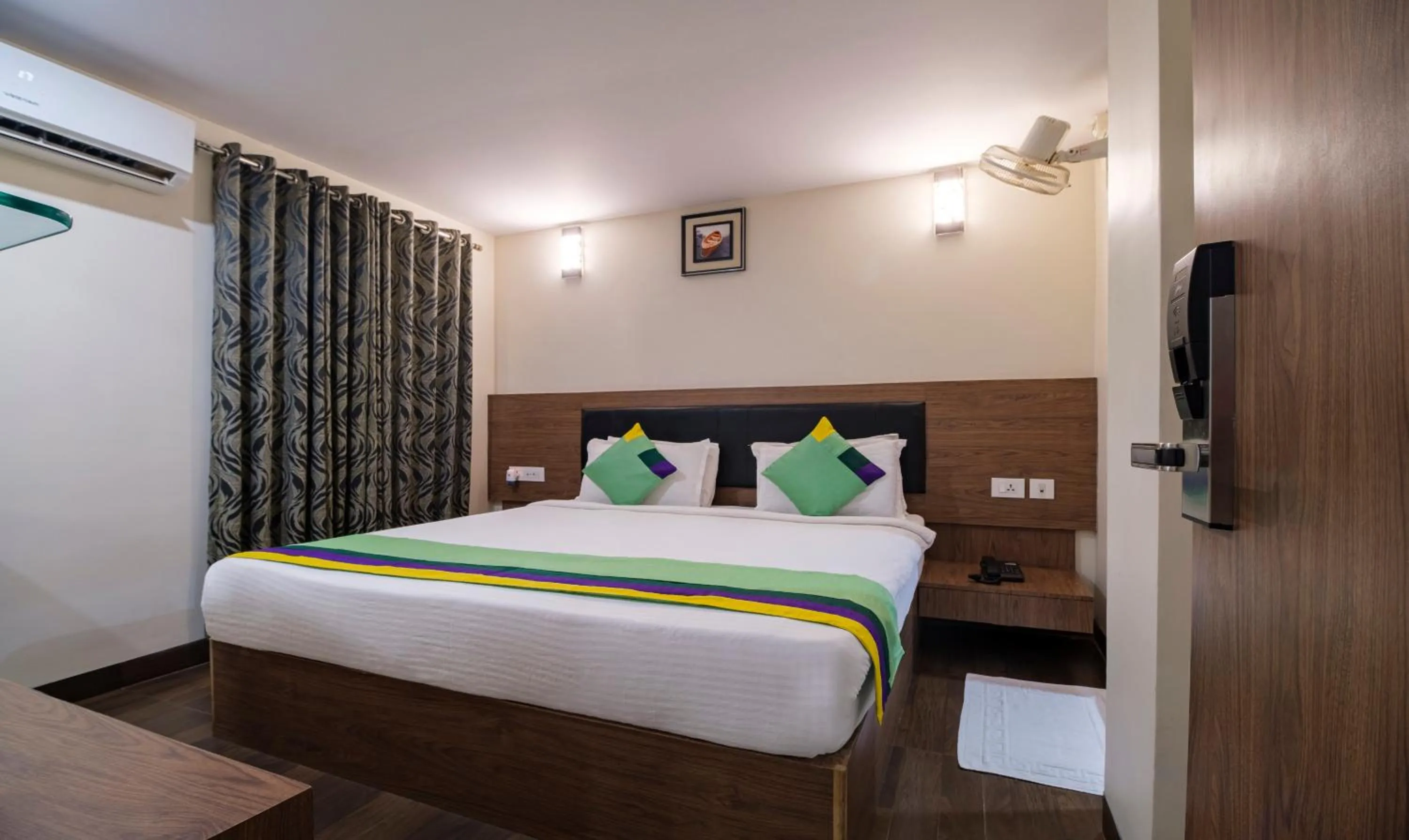 Single Room - single occupancy in Treebo MVP Grand