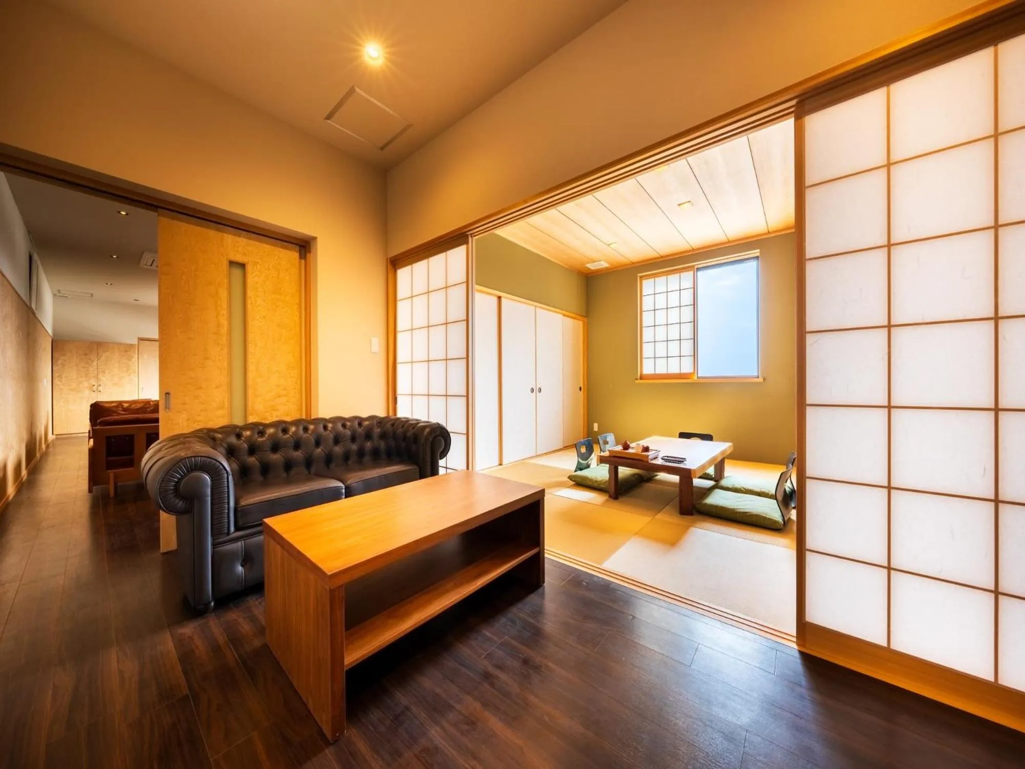 Japanese Western Style Room with Kitchen and Kids Room and Indoor Bath - Icho - in Kannawaen