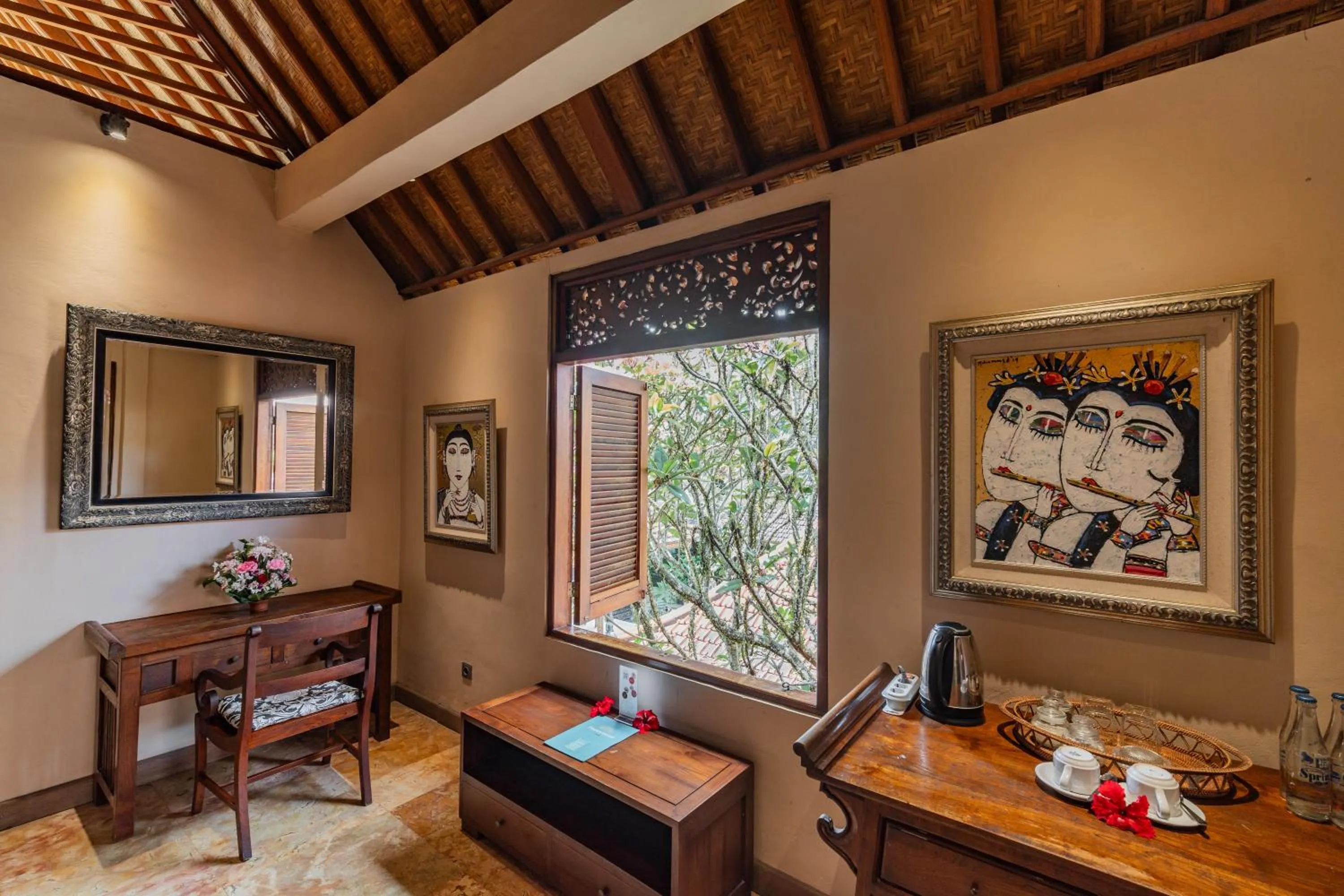 Deluxe Double Room in Honeymoon Guesthouse