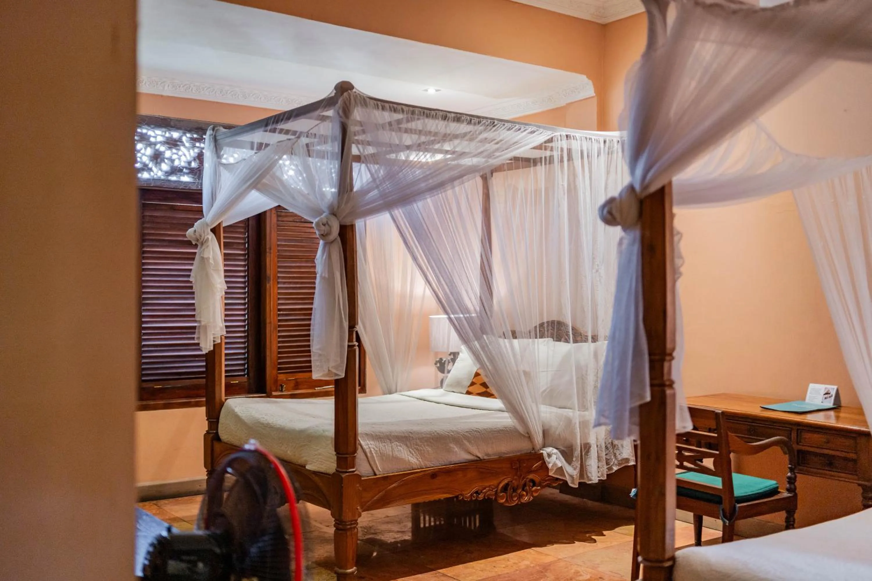 Deluxe Twin Room in Honeymoon Guesthouse