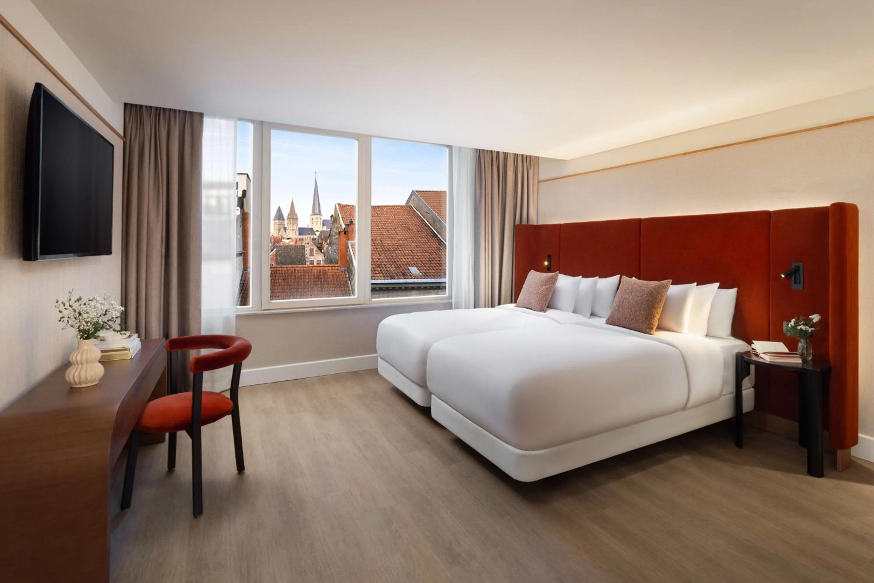 Premium Room with View in NH Collection Gent