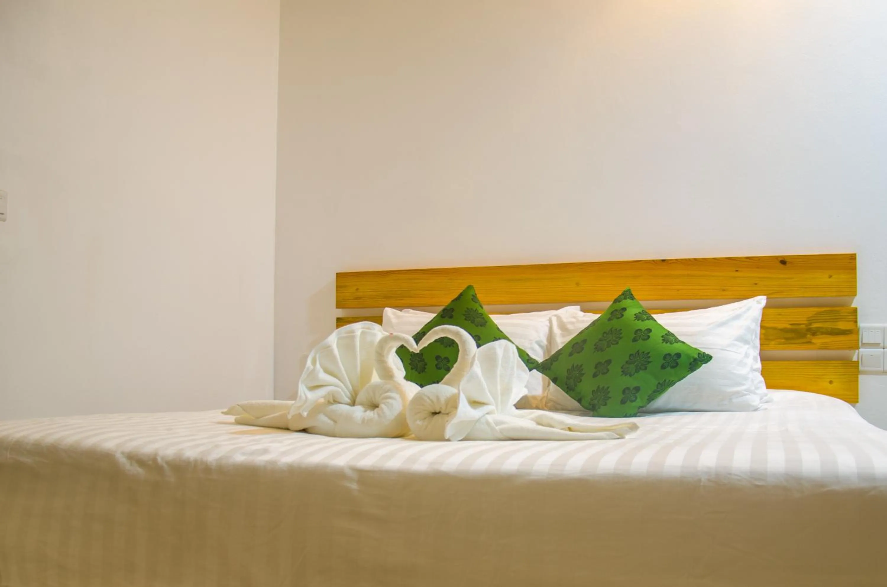 Deluxe Triple Room in Holiday Garden Rasdhoo