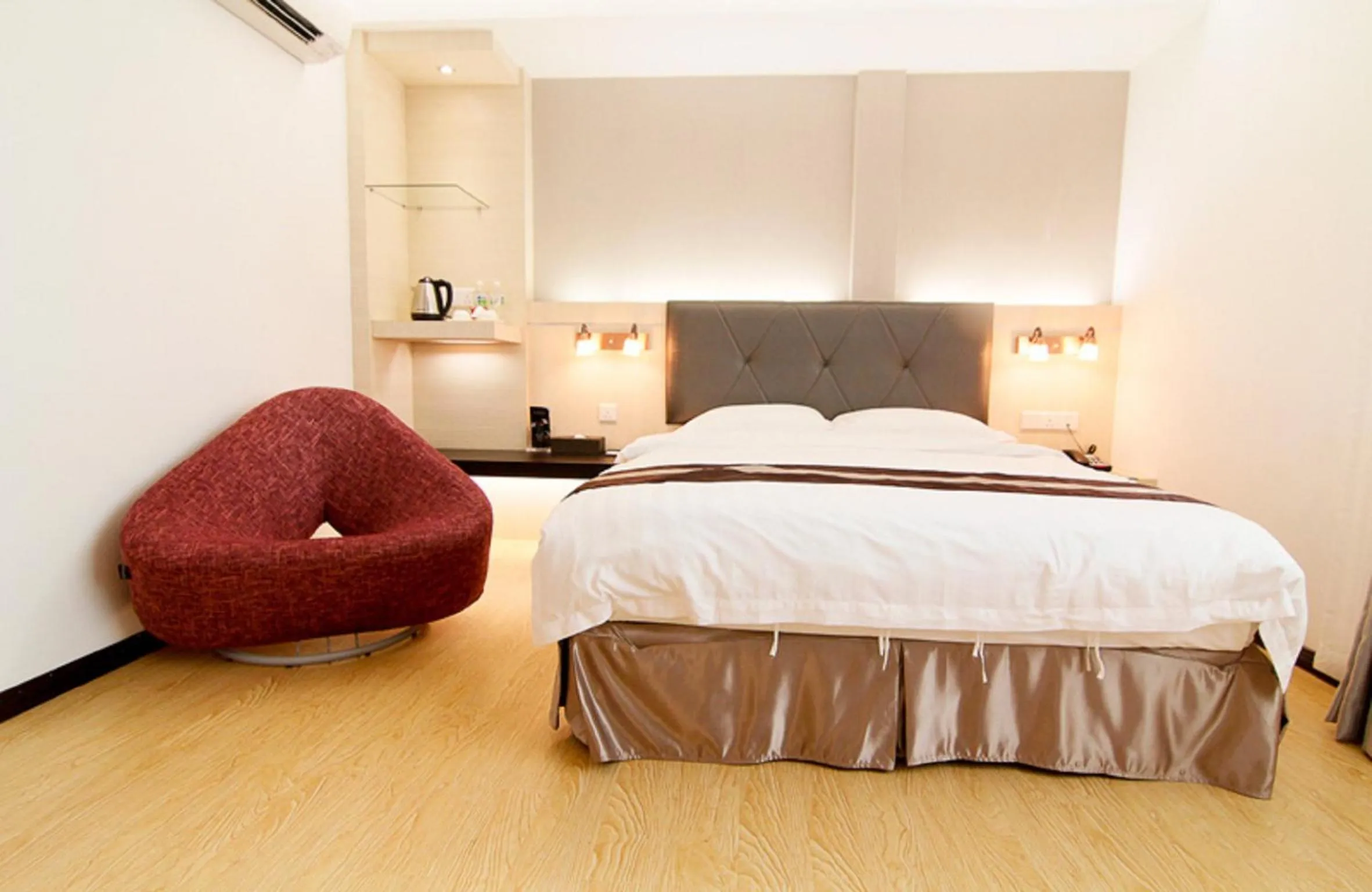 Superior Queen Room in Kingsley Hotel