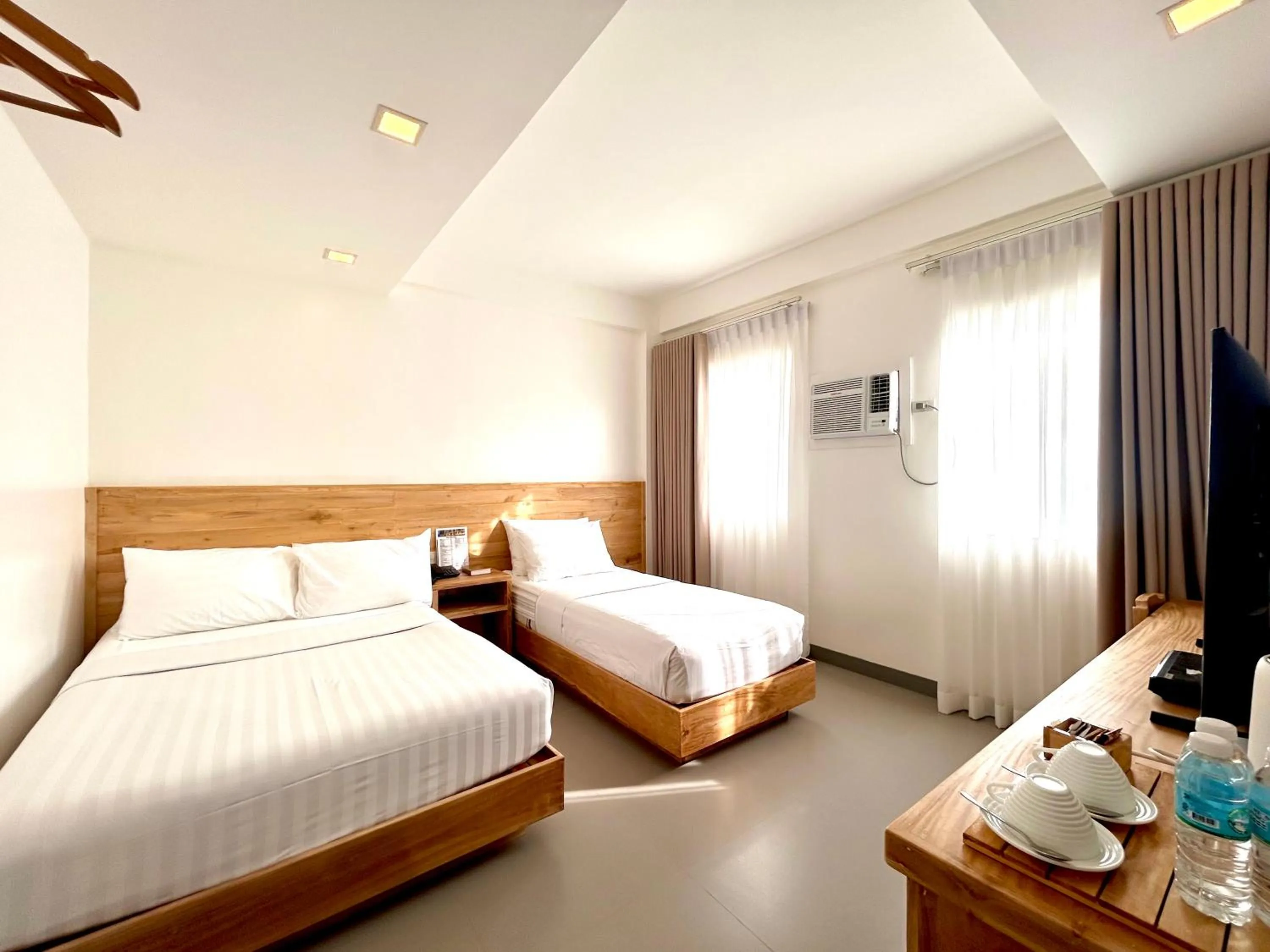 Standard Triple Room in Playa Azul Baler