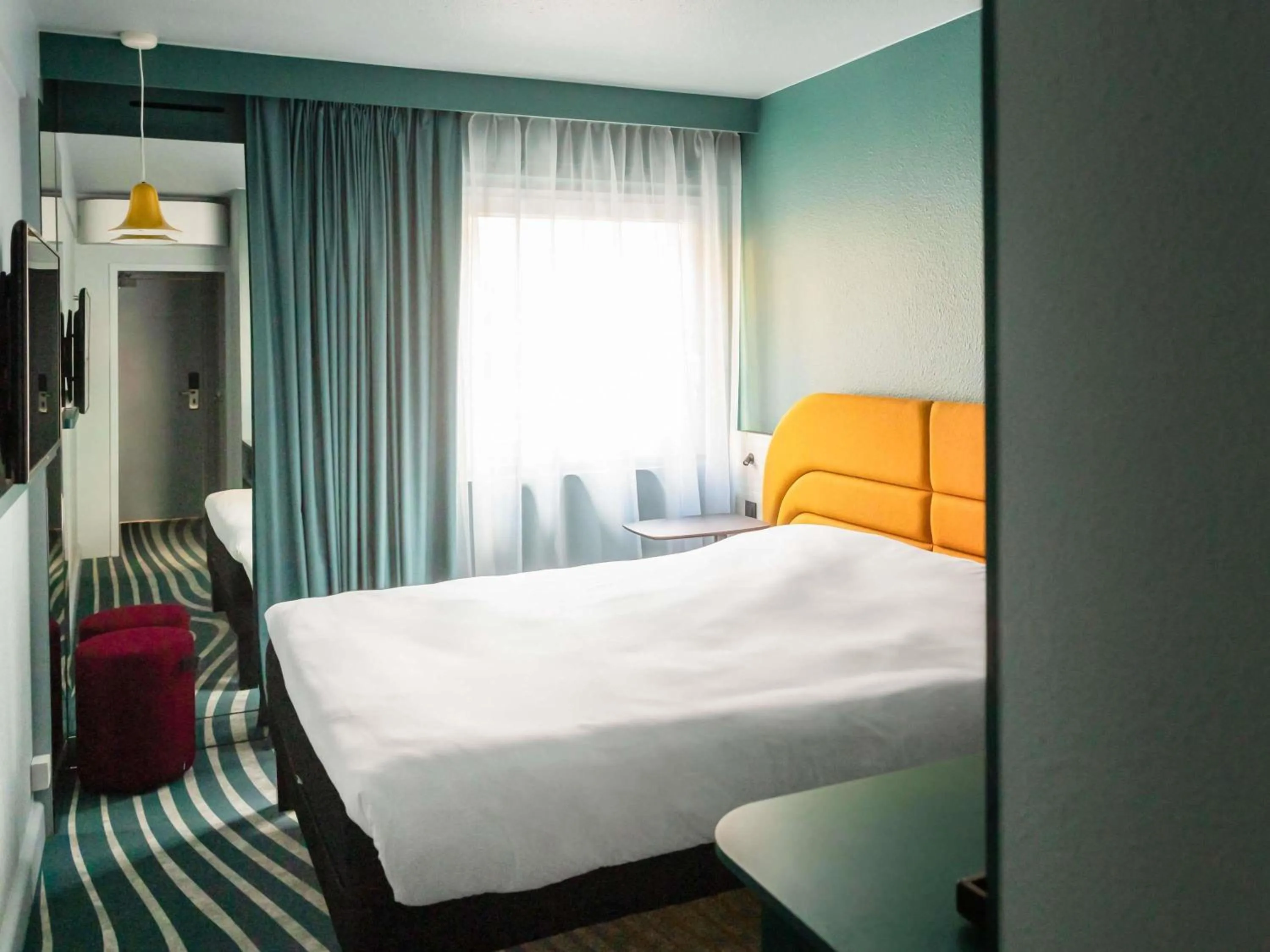 Standard Double Room in ibis Styles Brugge Centrum