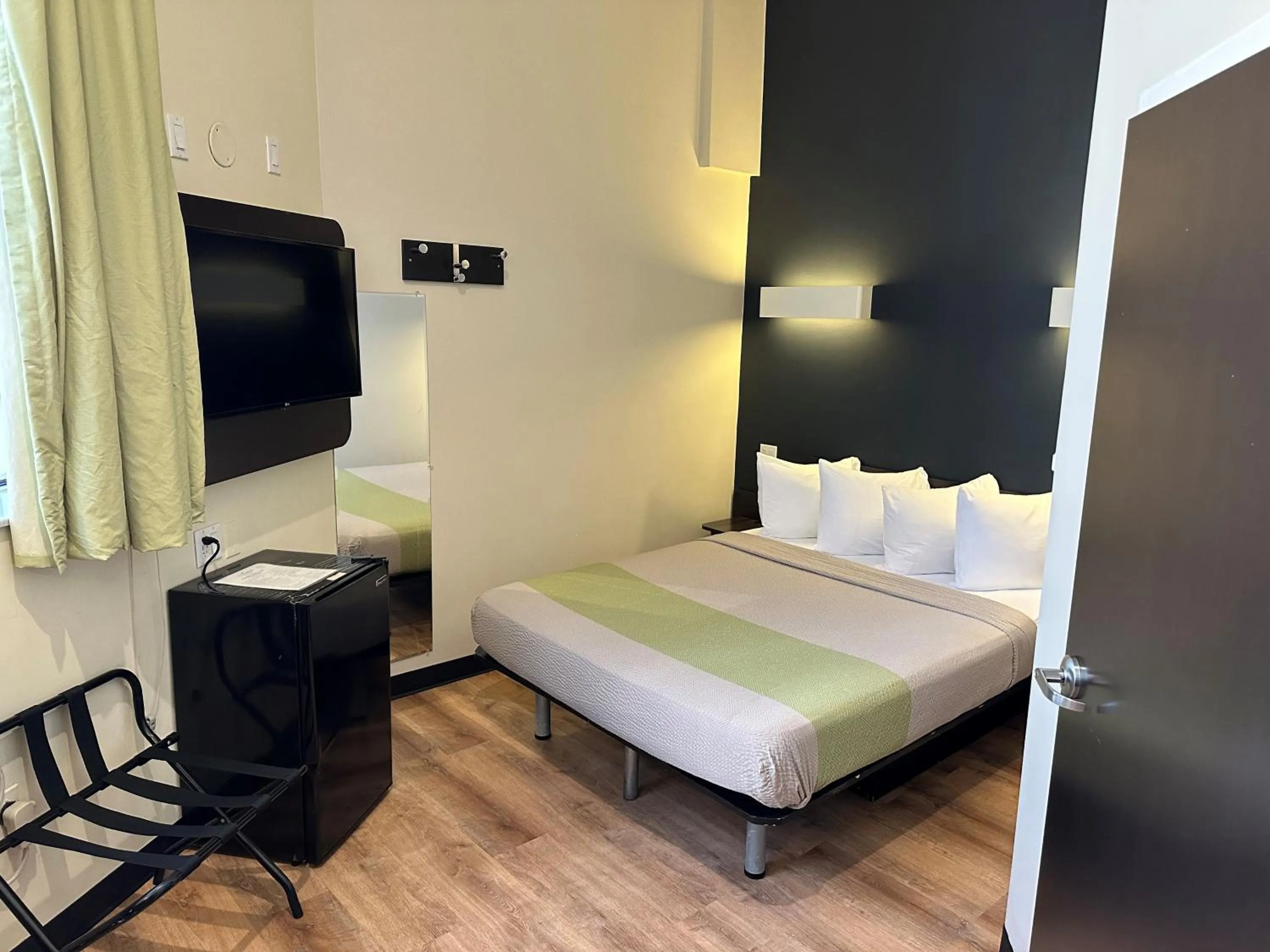 Standard Double Room in Feather Factory Hotel