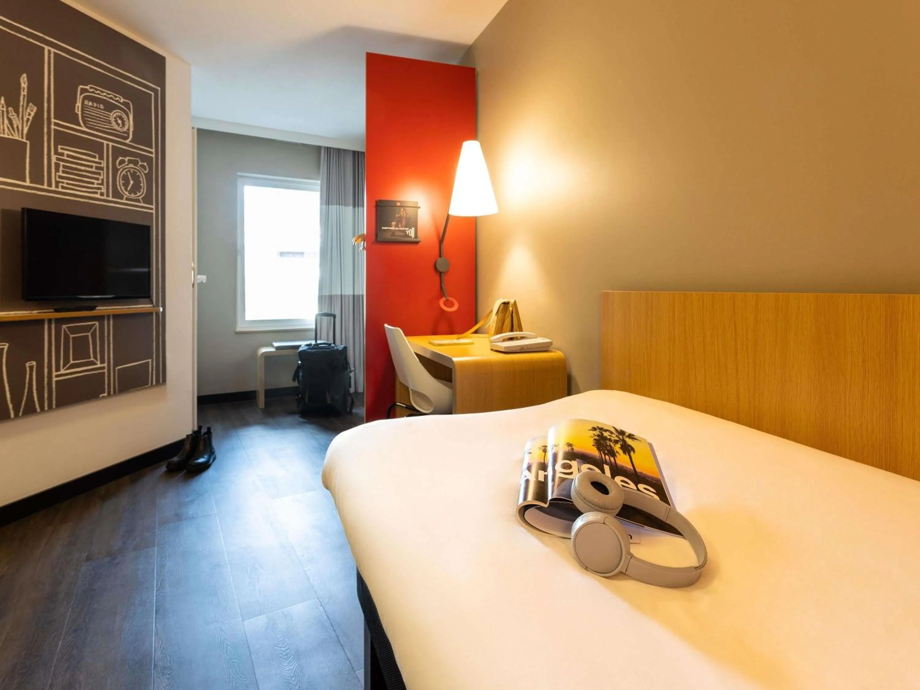 Standard Single Room in ibis Leuven Centrum