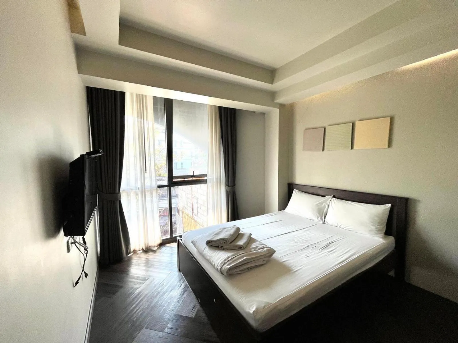 Deluxe Double in Collection O The Spades Hostel