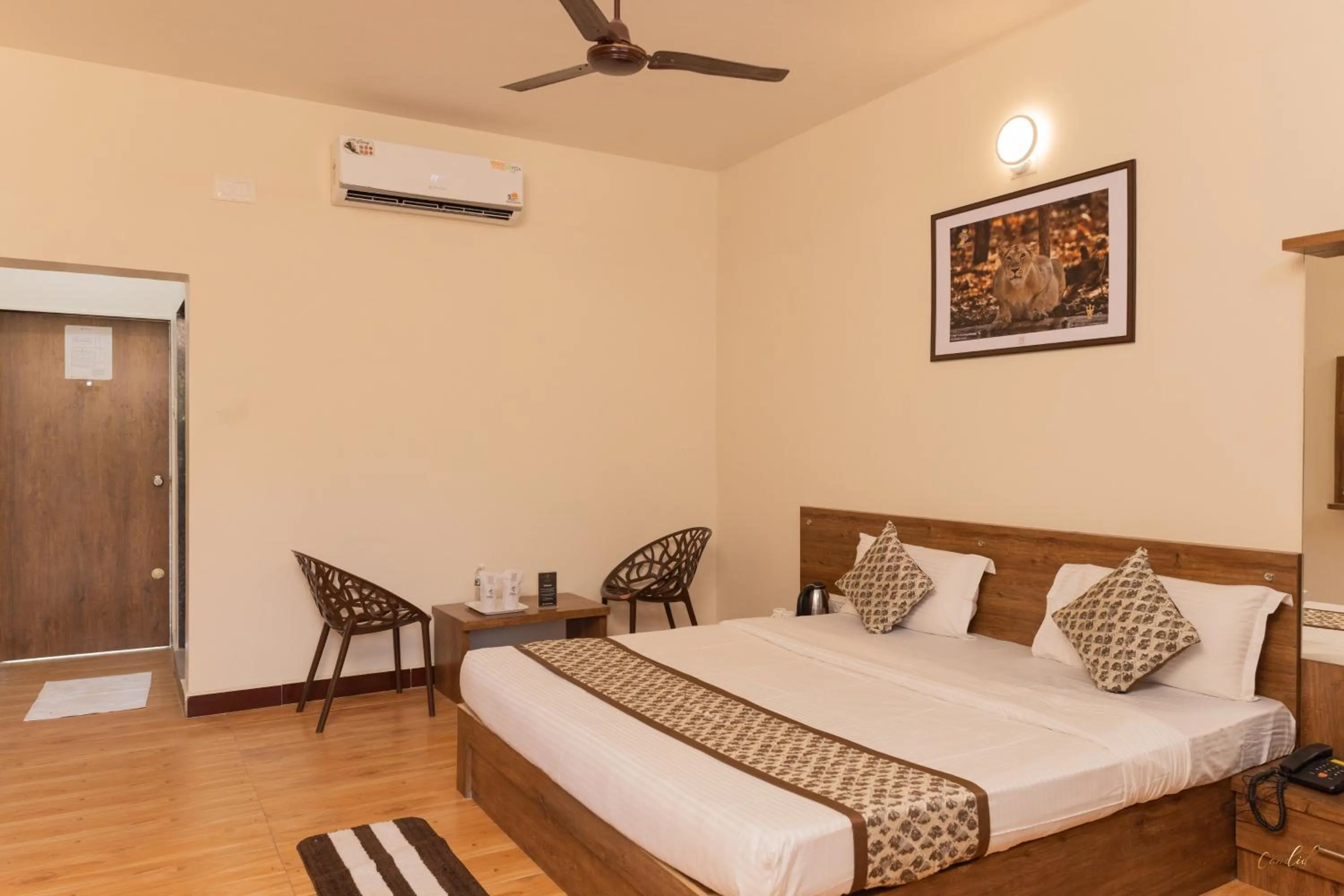 Superior King Room in Daksh Resort And Amusement Park