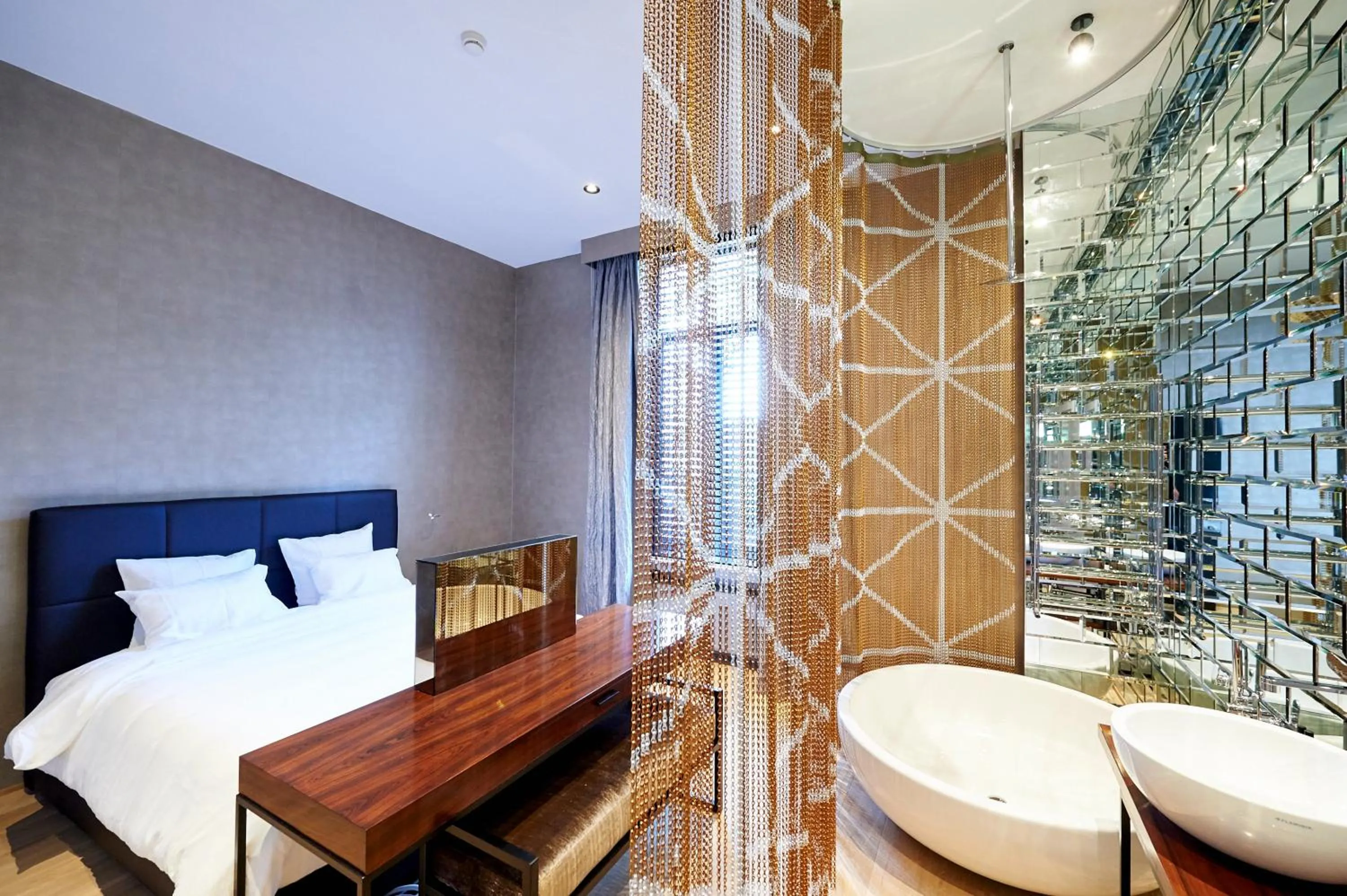 Superior Double Room - single occupancy in Hotel Groenendaal