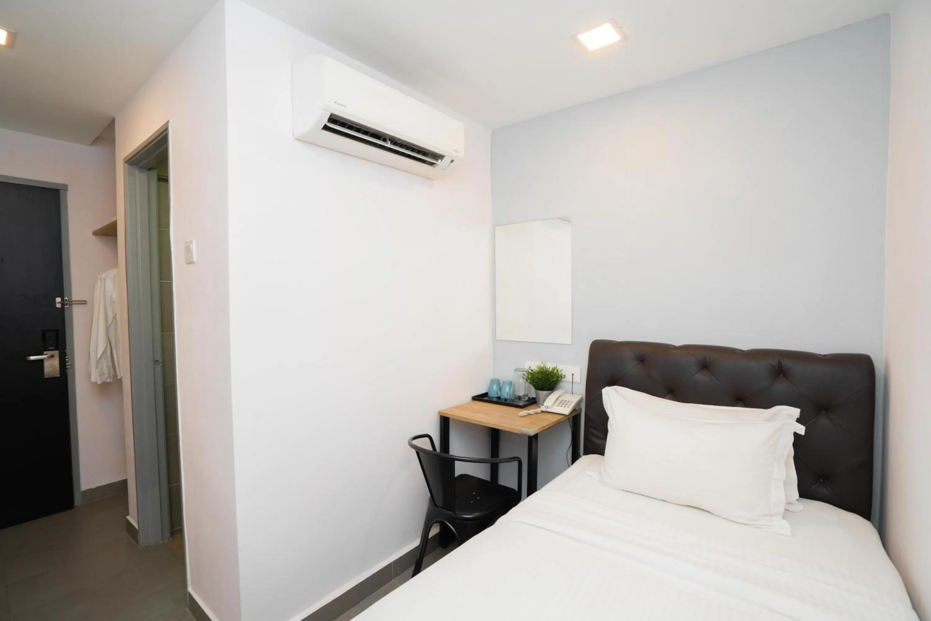 Standard Single No Window  in B Lot Hotel