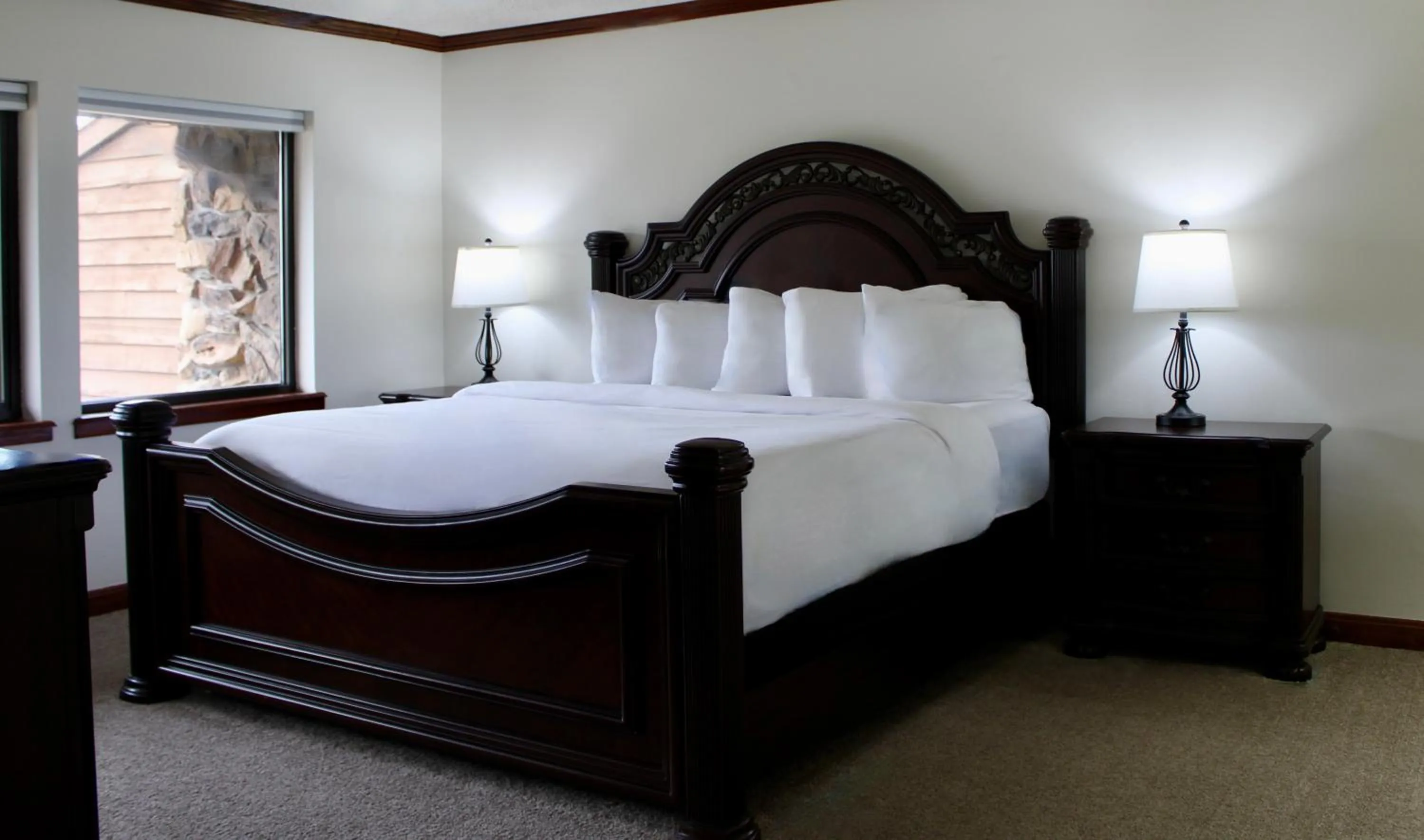 Presidential Suite in Carlton Lodge Hotel and Suites