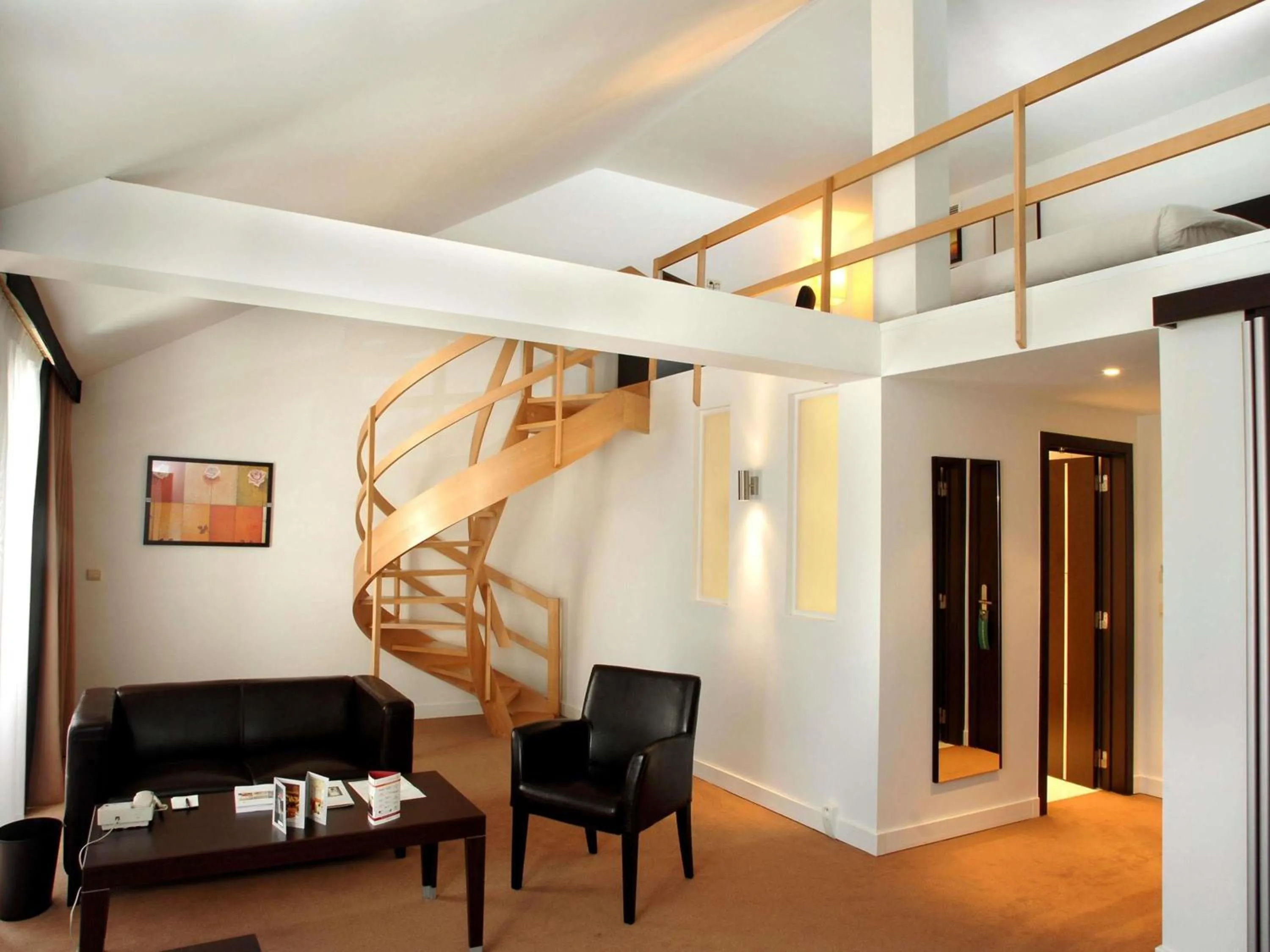 Privilege Duplex Double Room in Hotel des Colonies Brussels by Mercure