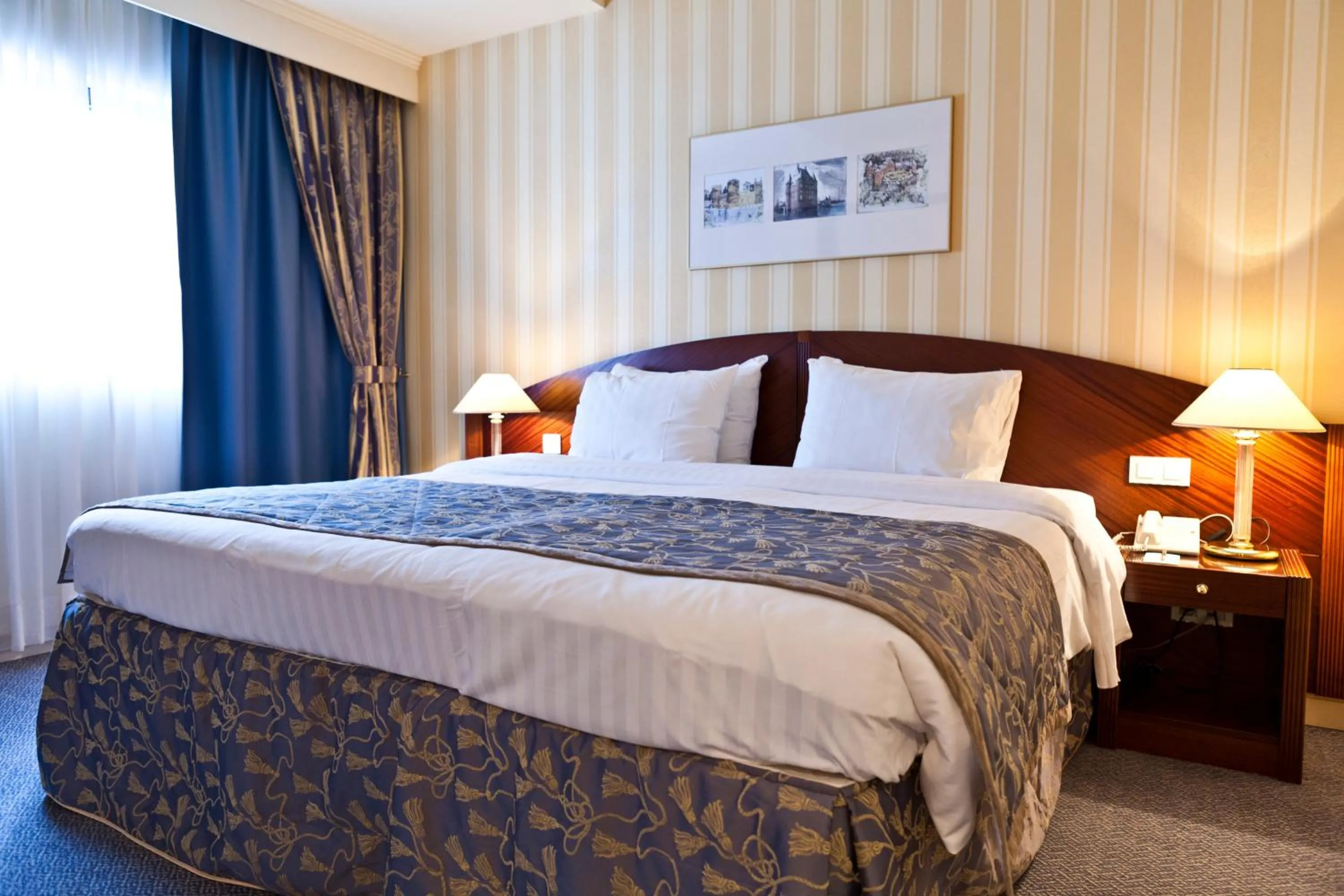 Superior in Hotel Le Châtelain