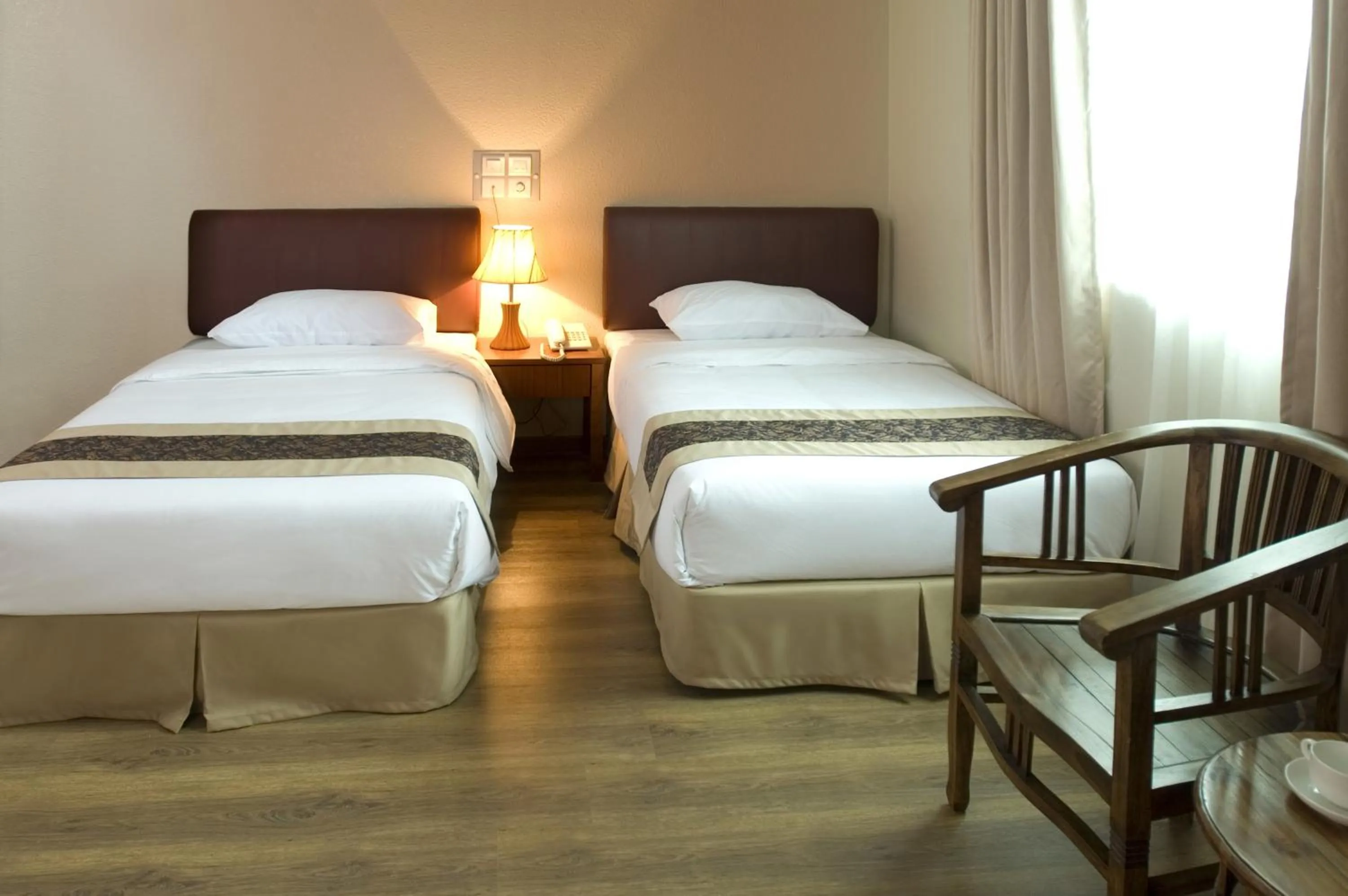 Deluxe Twin Room in Muarar 99 Hotel