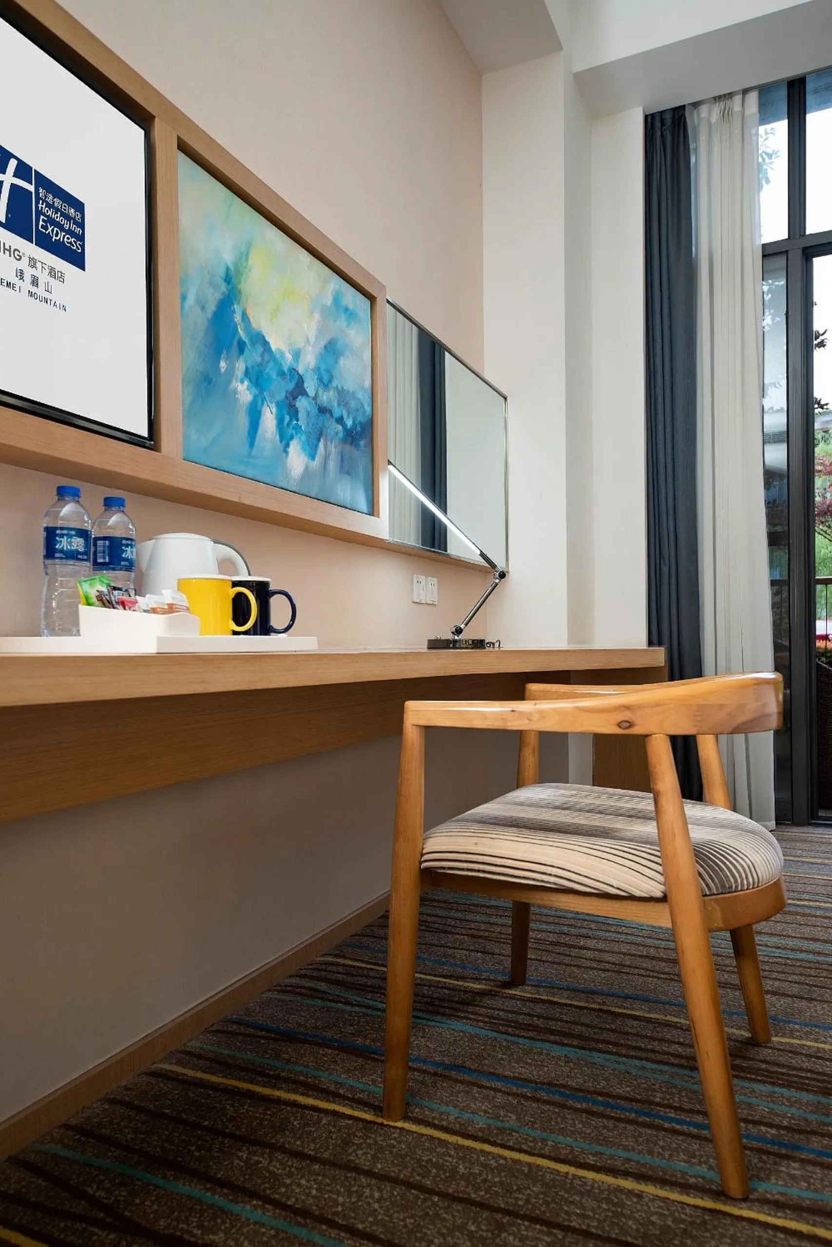 Family Room with Mountain View in Holiday Inn Express Emei Mountain, an IHG Hotel