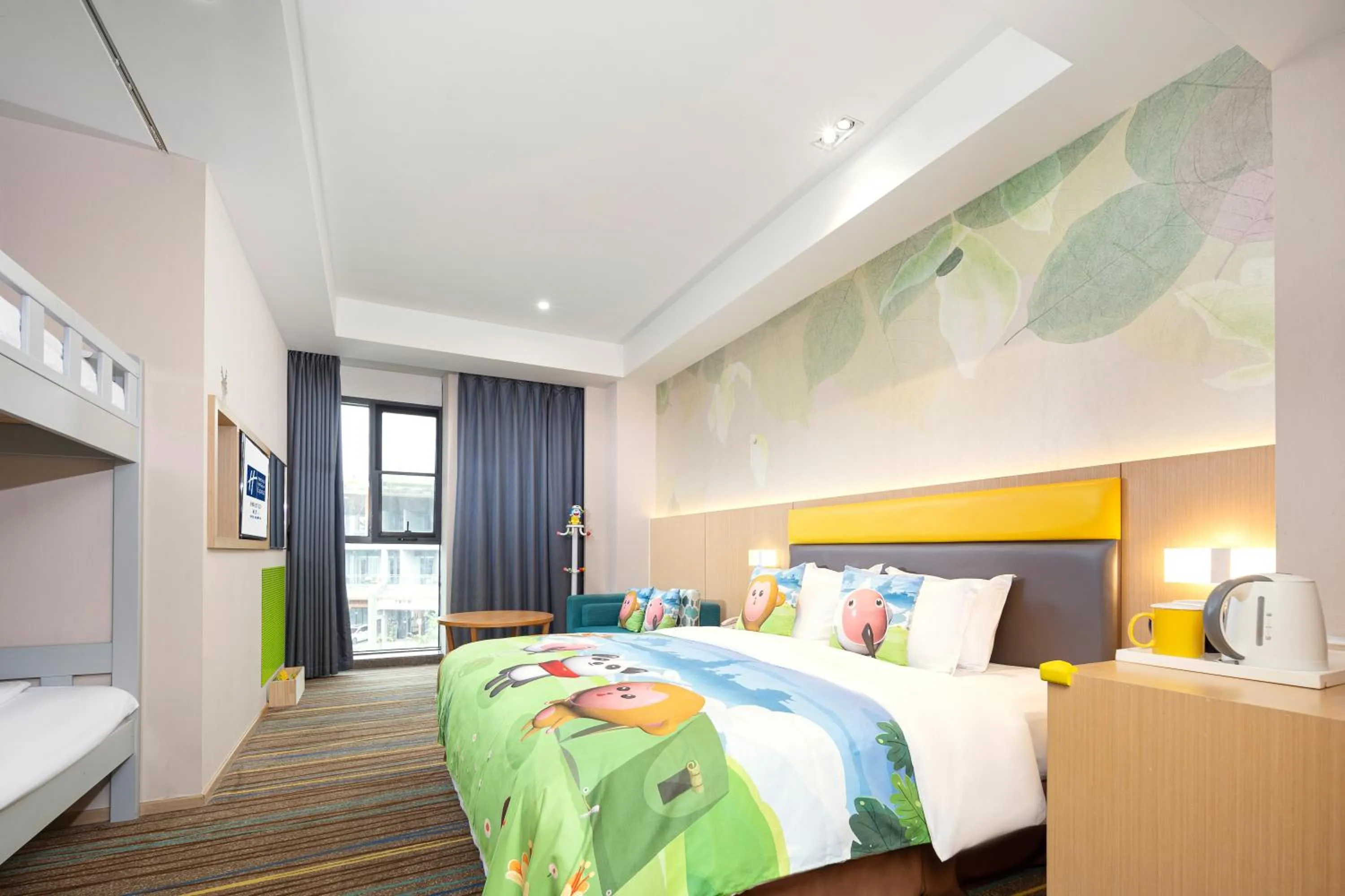 Family Room with Mountain View in Holiday Inn Express Emei Mountain, an IHG Hotel