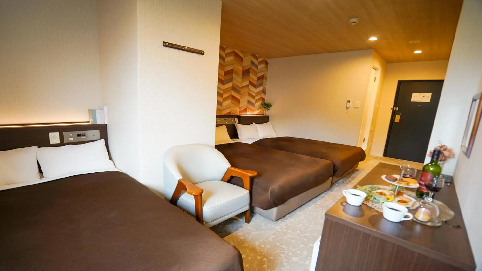 Renewal Triple Room - Smoking (E-Cigarets Only) in Hotel New Gaea Yanagawa