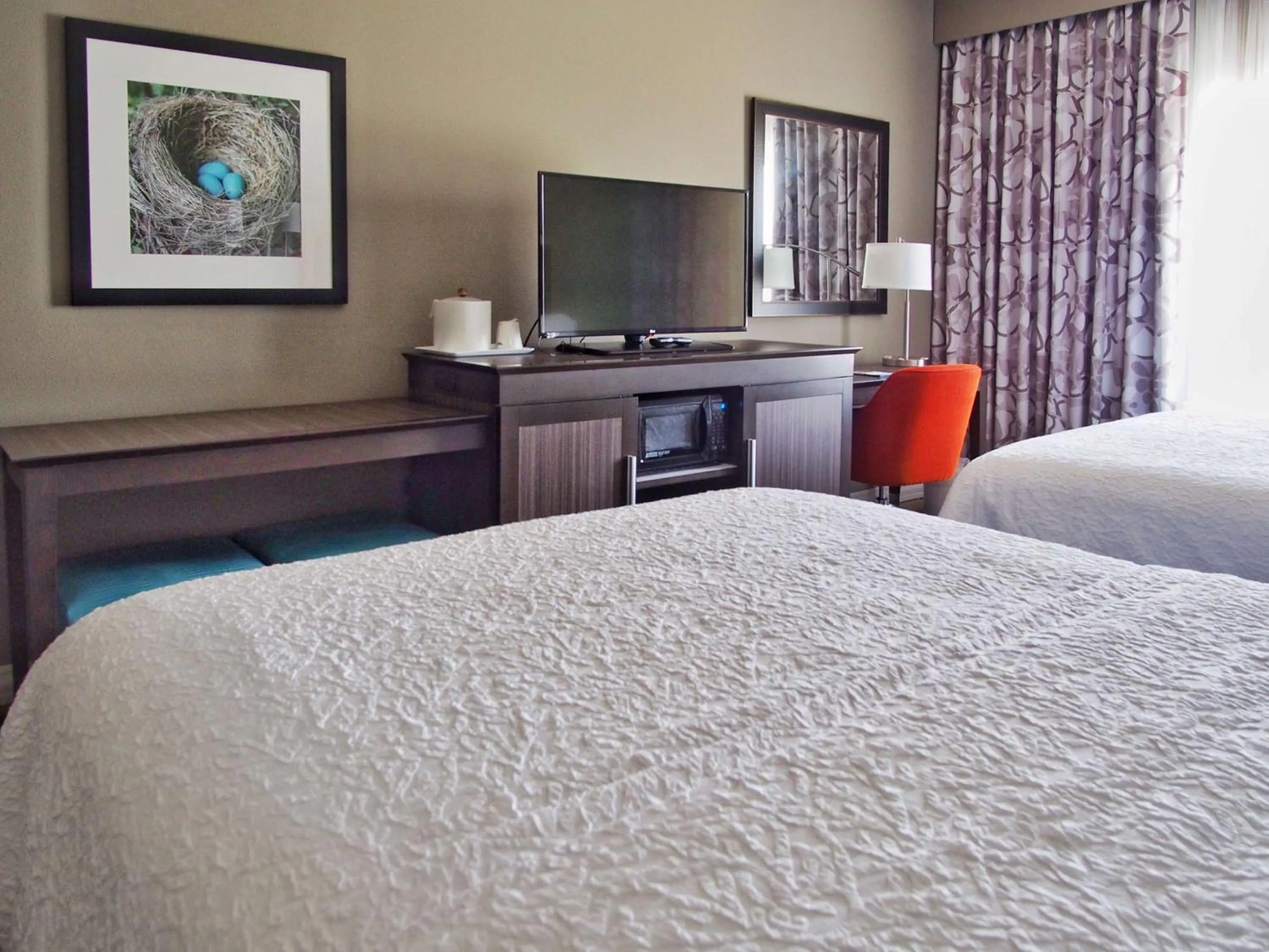 Queen Room with Two Queen Beds (4 Adults) in Hampton Inn & Suites-Moore