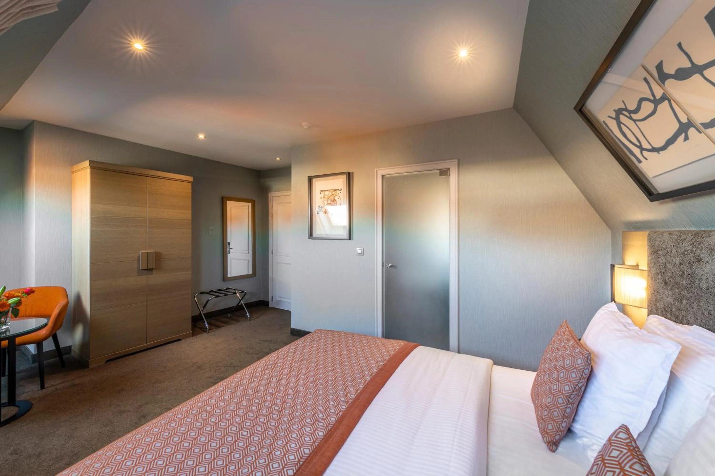 Superior Pent Room in Hotel Aragon