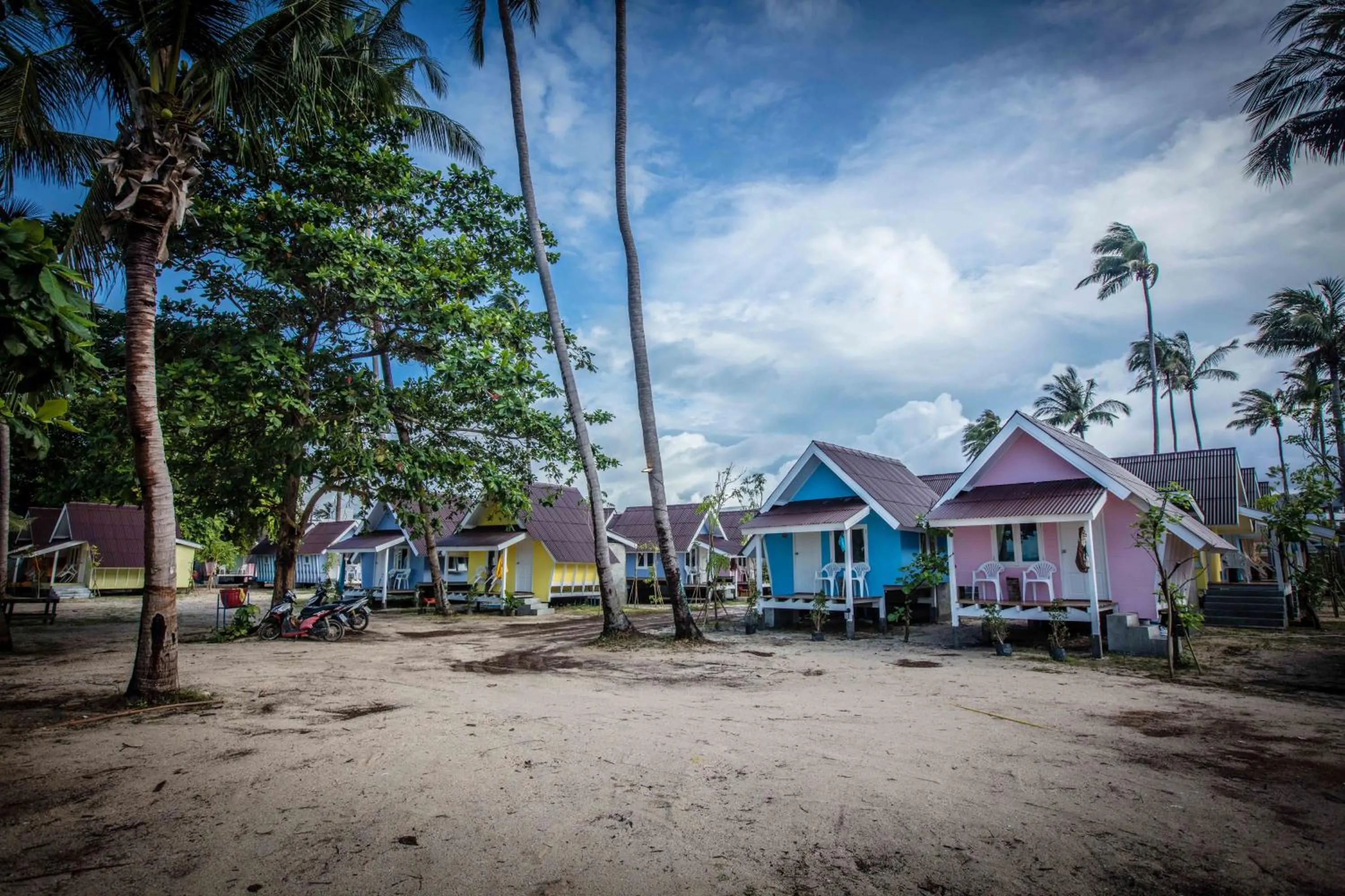Bungalow - Beach Front in The Pier