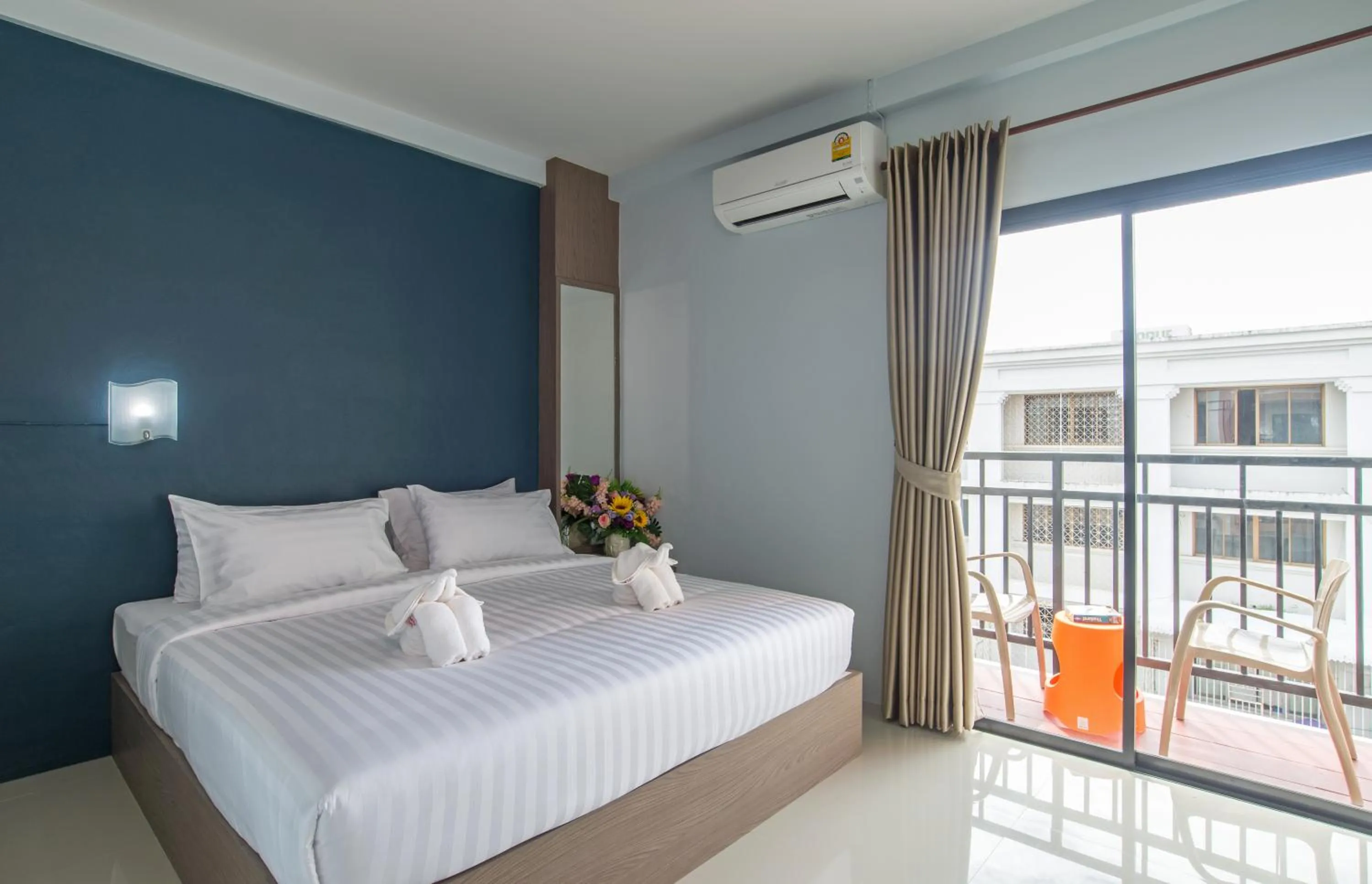 Family Room with Balcony in Lada Krabi Express Hotel