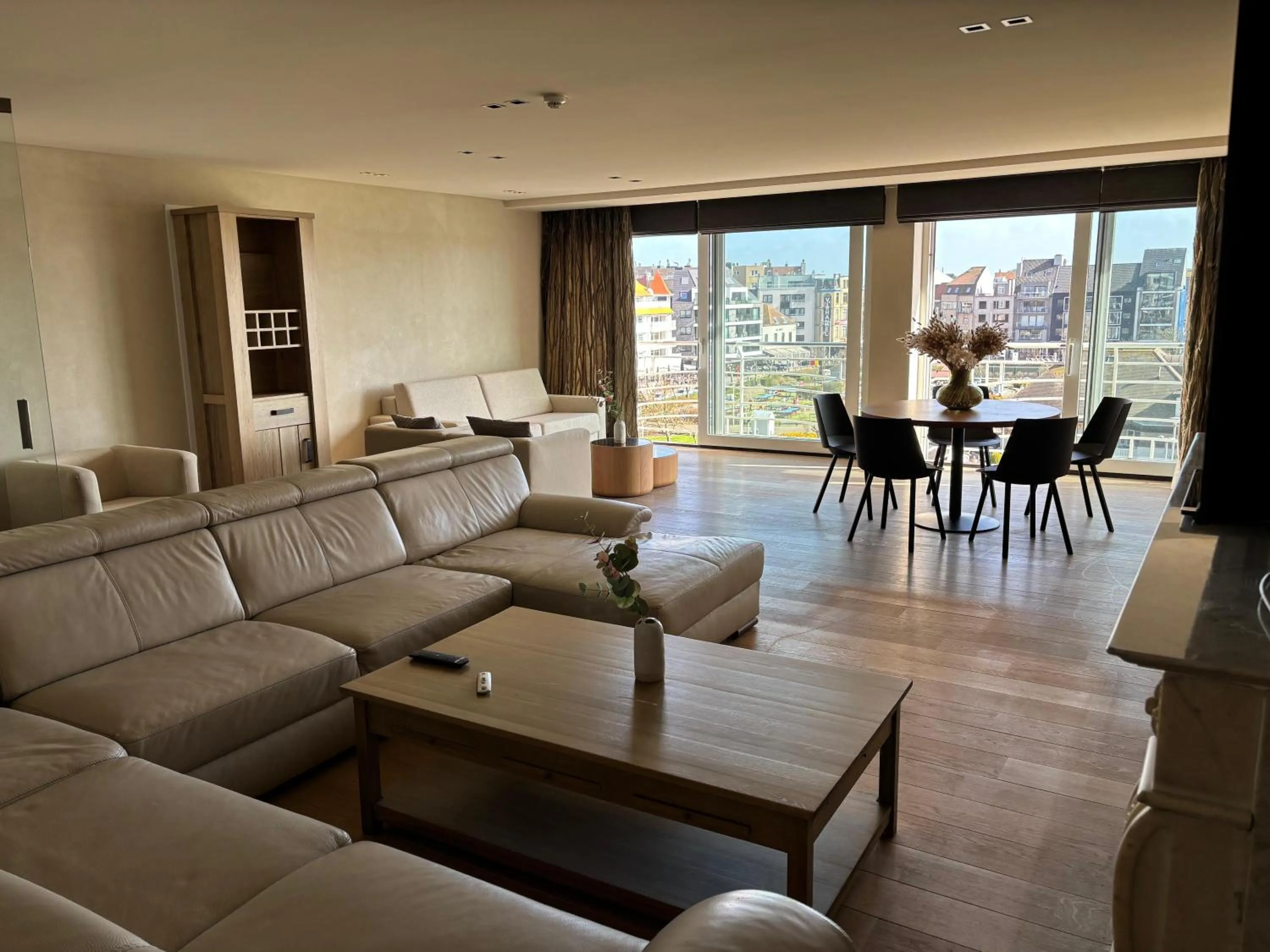 One-Bedroom Suite in Hotel Beach Palace by CW Hotel Collection