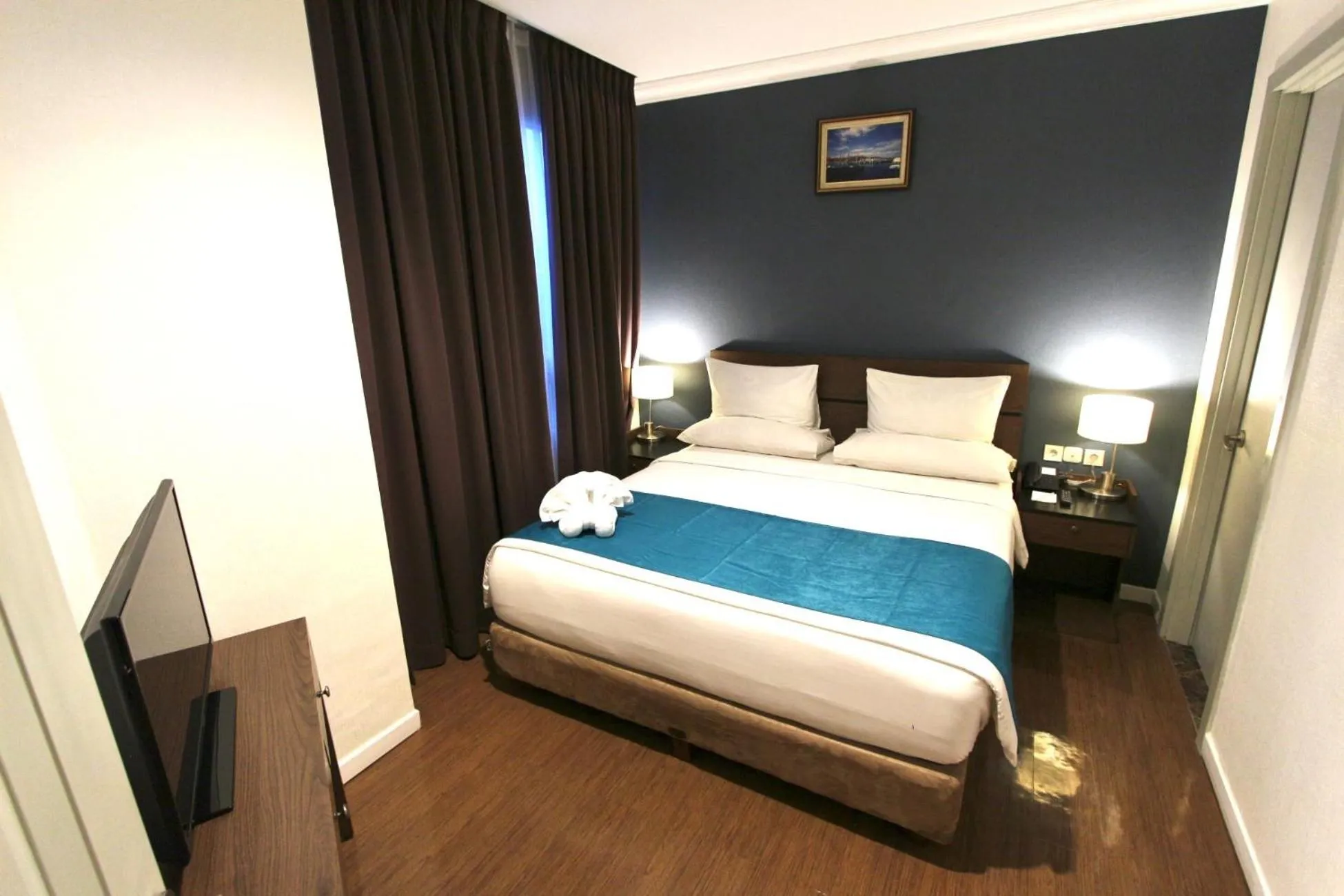 Executive Suite in Forbis Hotel