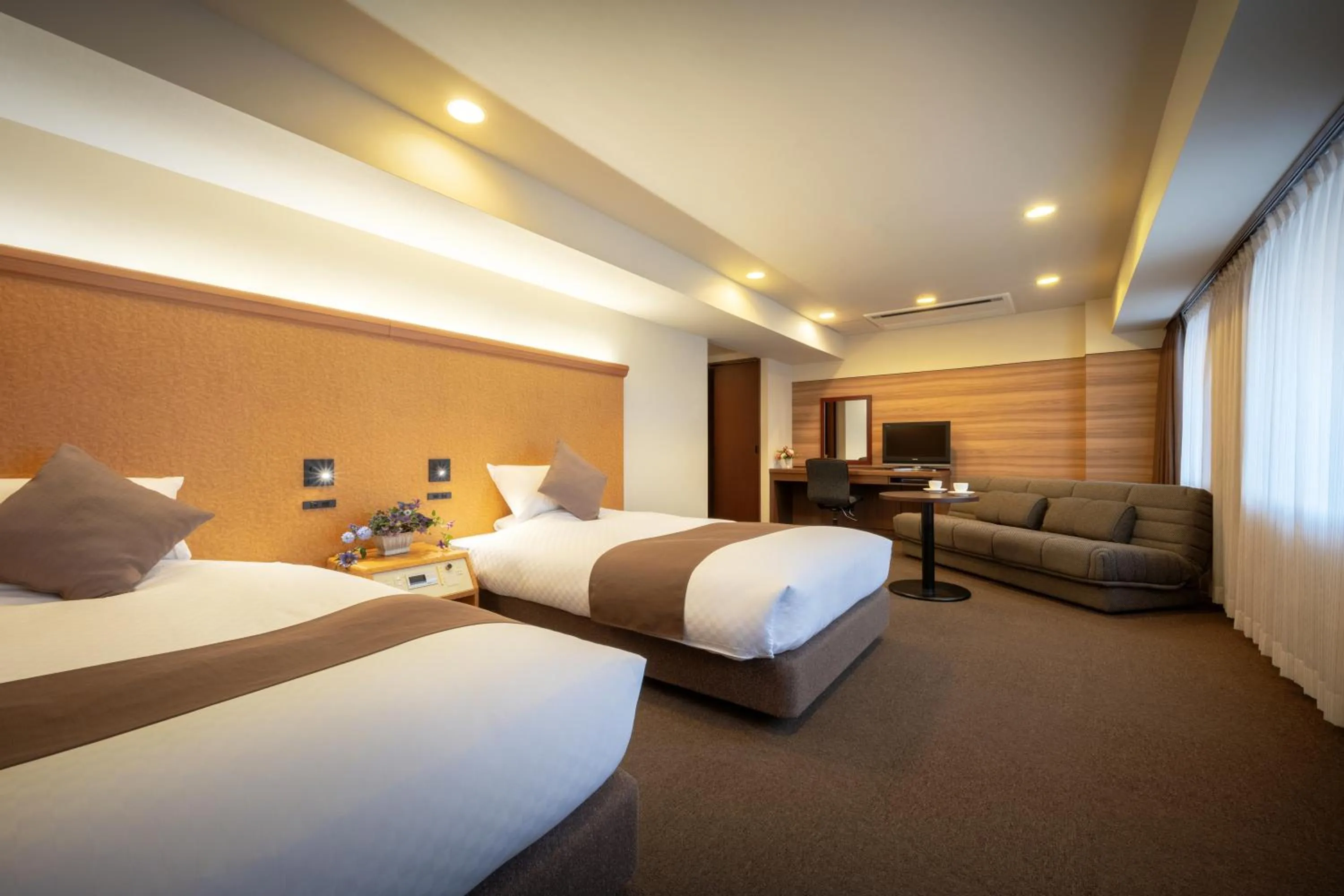 Deluxe Twin Room - Non-Smoking in Niigata Grand Hotel