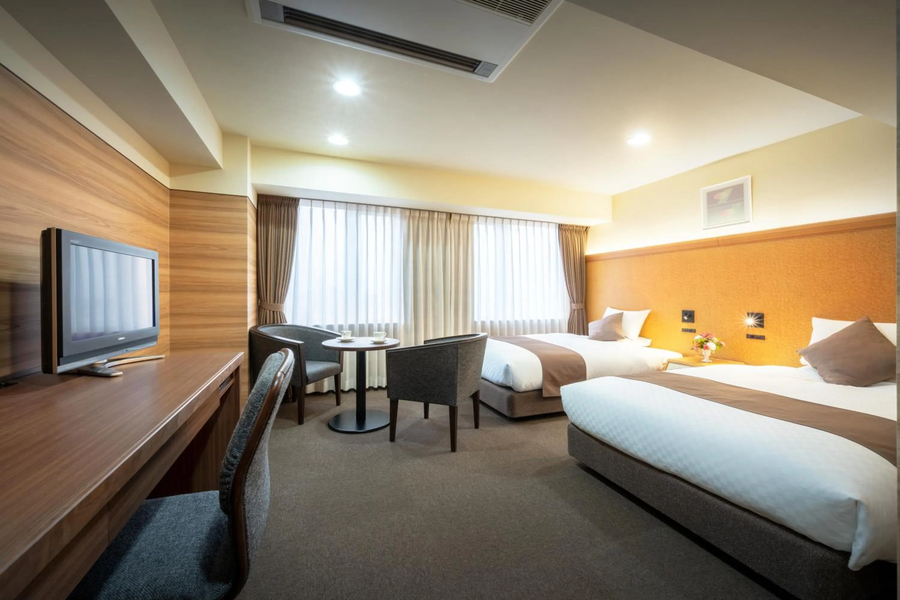 Standard Twin Room - single occupancy - Non-Smoking in Niigata Grand Hotel