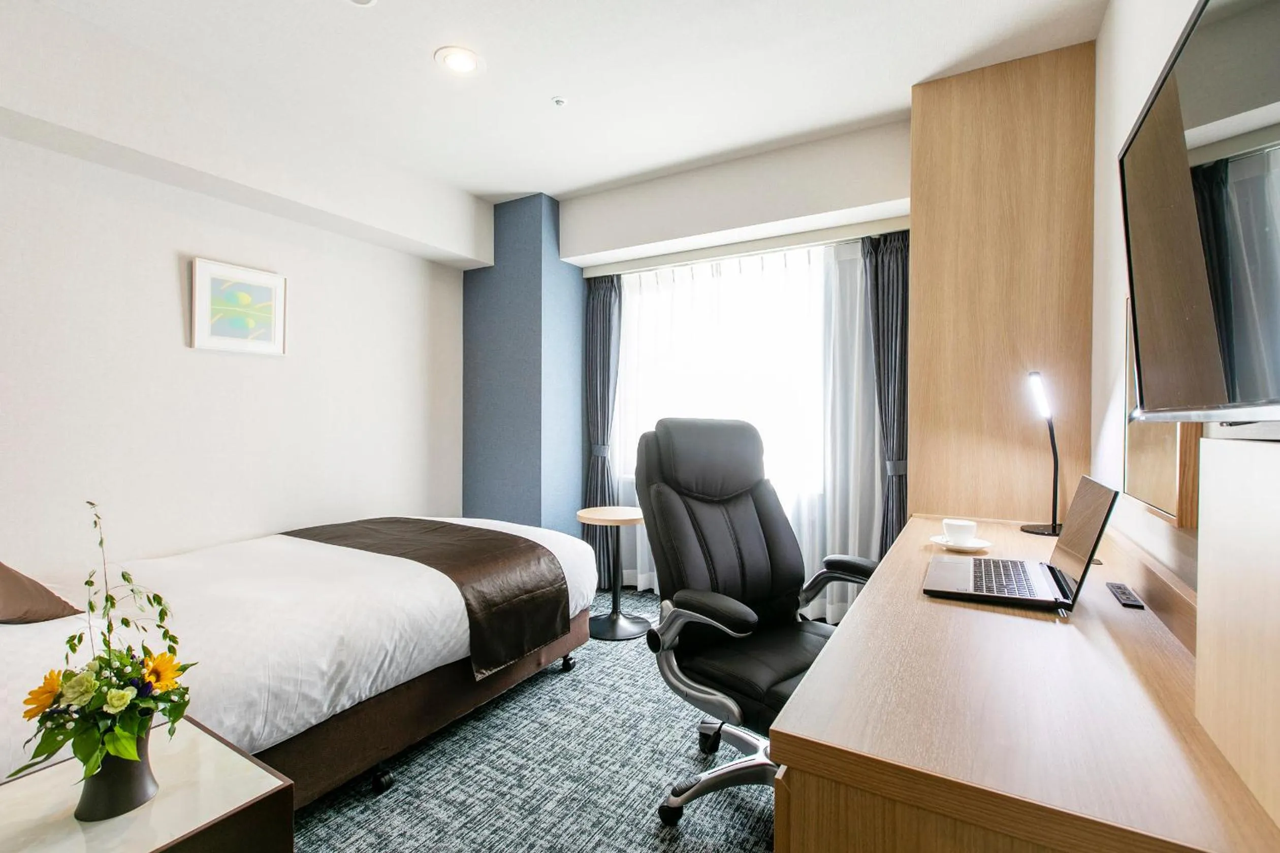 Double Room with SmallDouble Bed - single occupancy - Non-Smoking in Niigata Grand Hotel