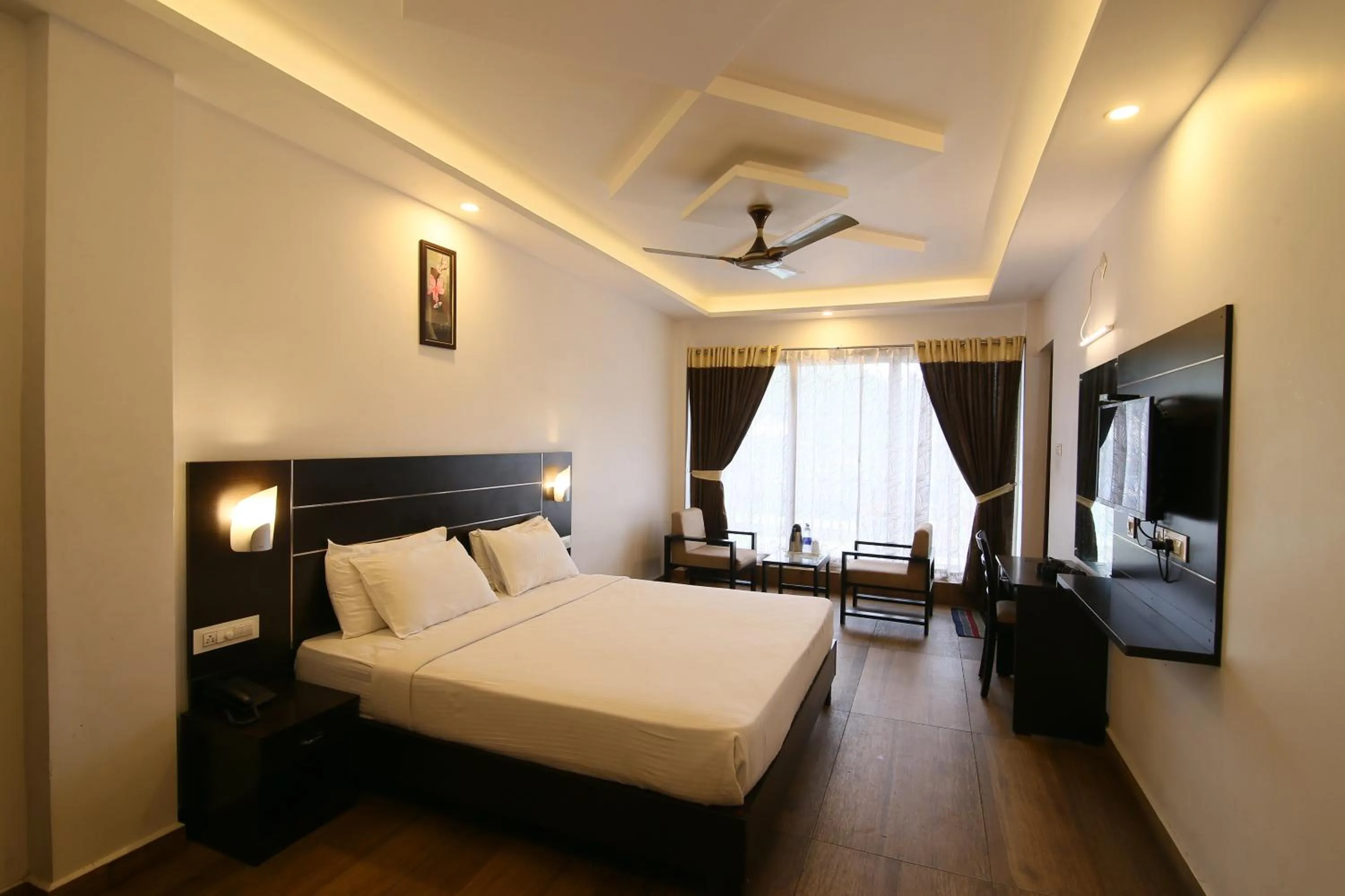 King Room in Jays Inn