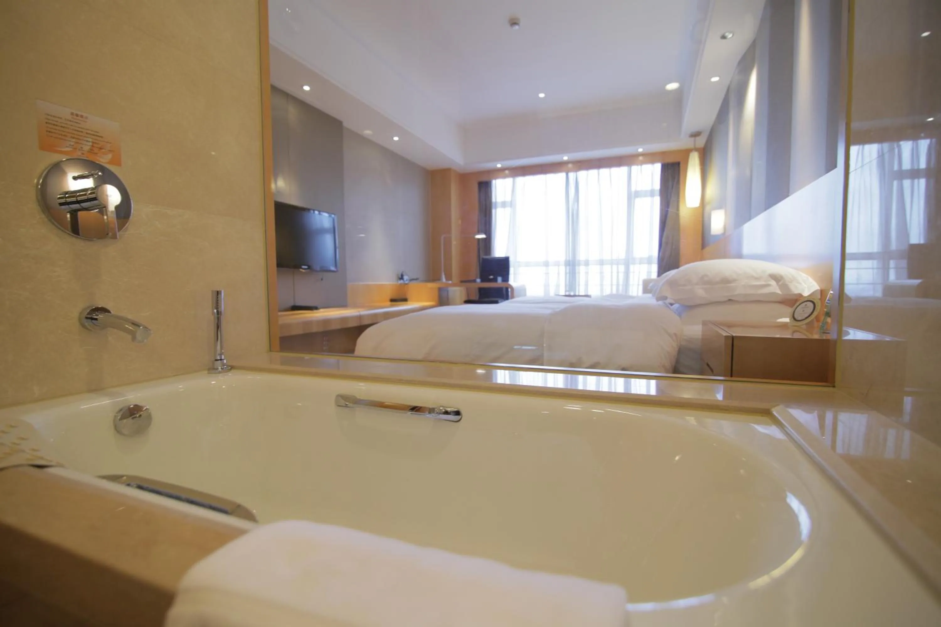 Standard Twin Room - single occupancy in Huangyan Yaoda Hotel