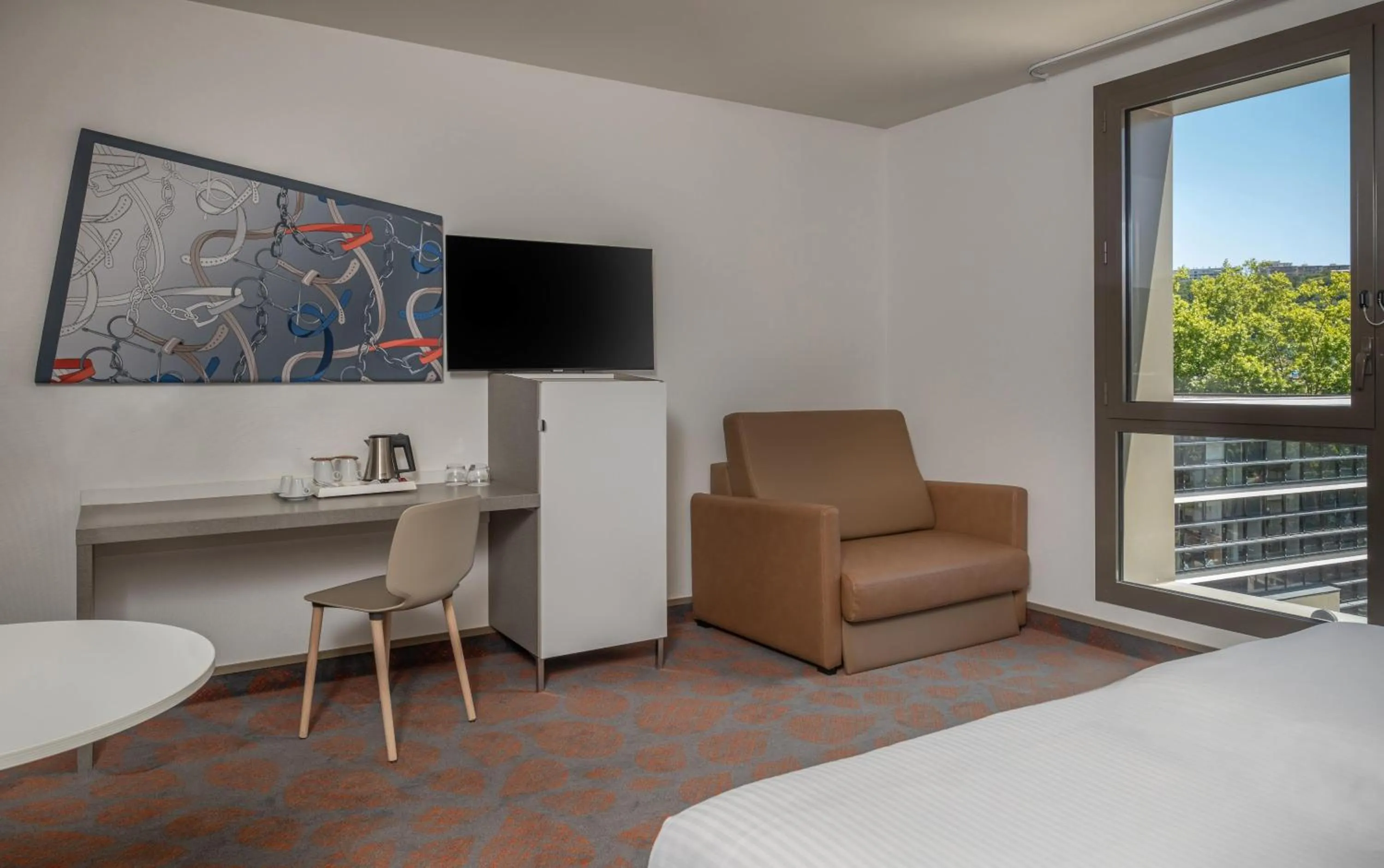 King Room with Sofa Bed in Spark by Hilton Lyon Park Saone